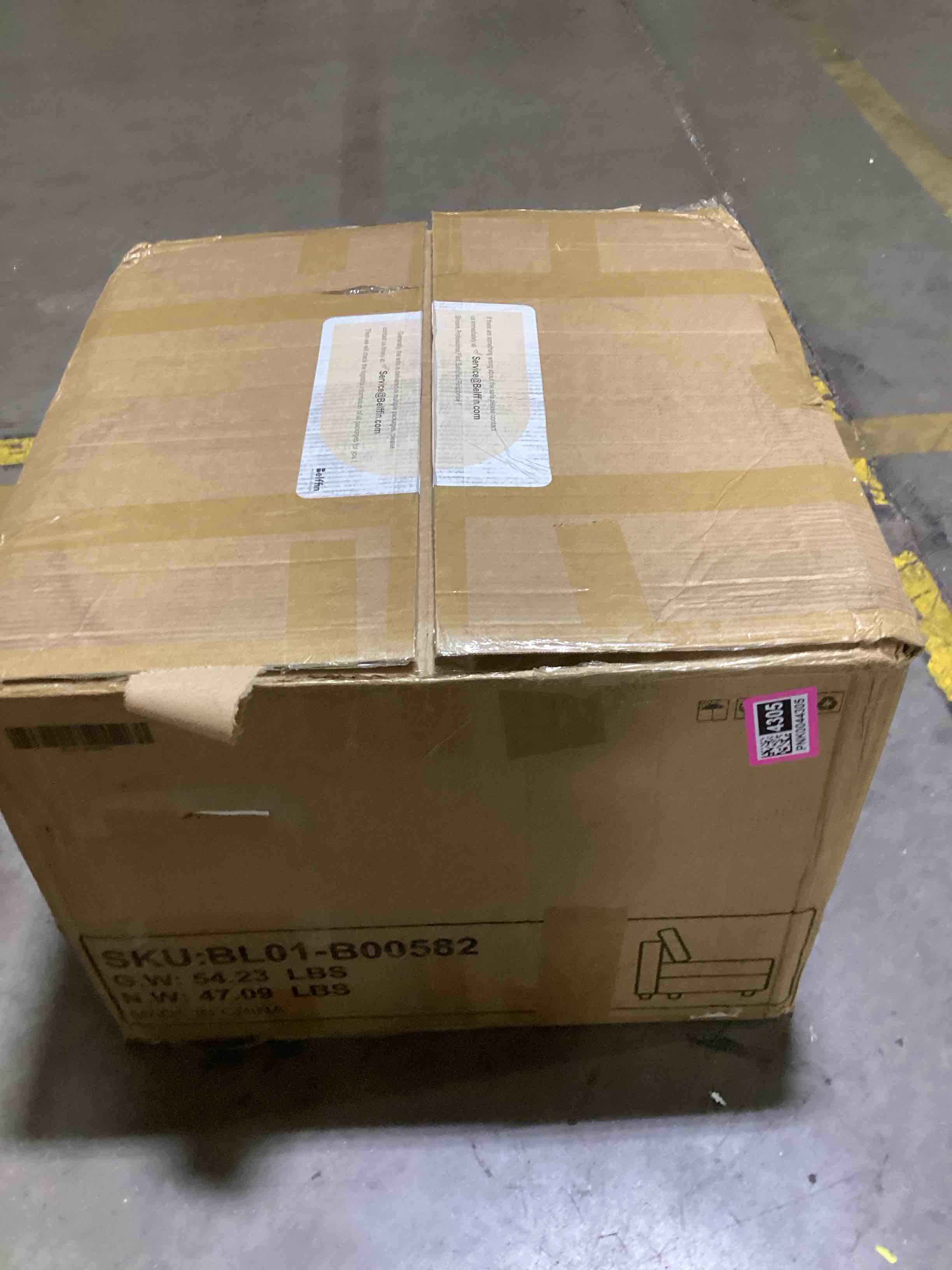 https://s3.amazonaws.com/lotting-images-prod/bidfta/PNK0044305_1735824443671.jpeg
