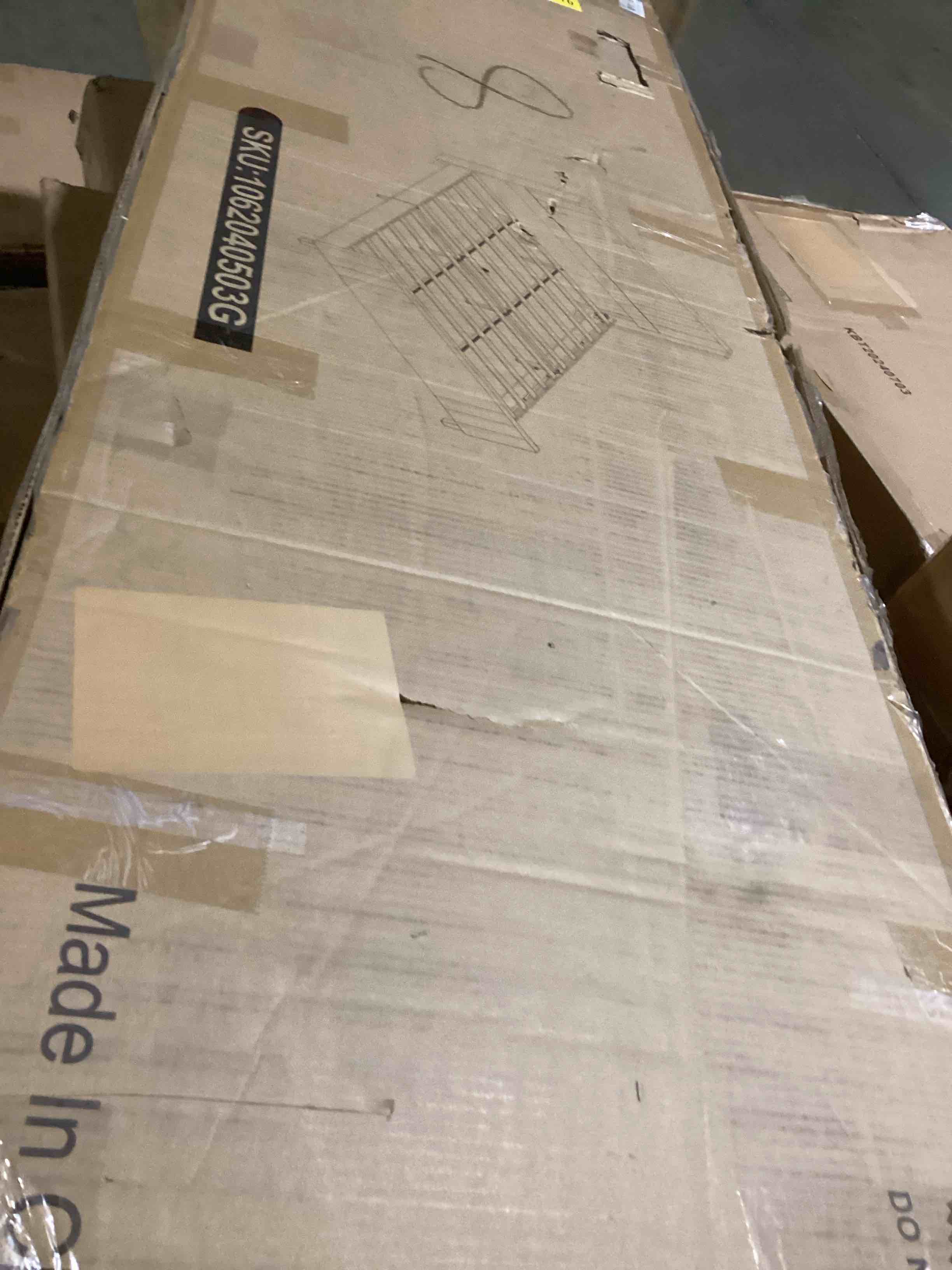 https://s3.amazonaws.com/lotting-images-prod/bidfta/PNK0044621_1735317206724.jpeg
