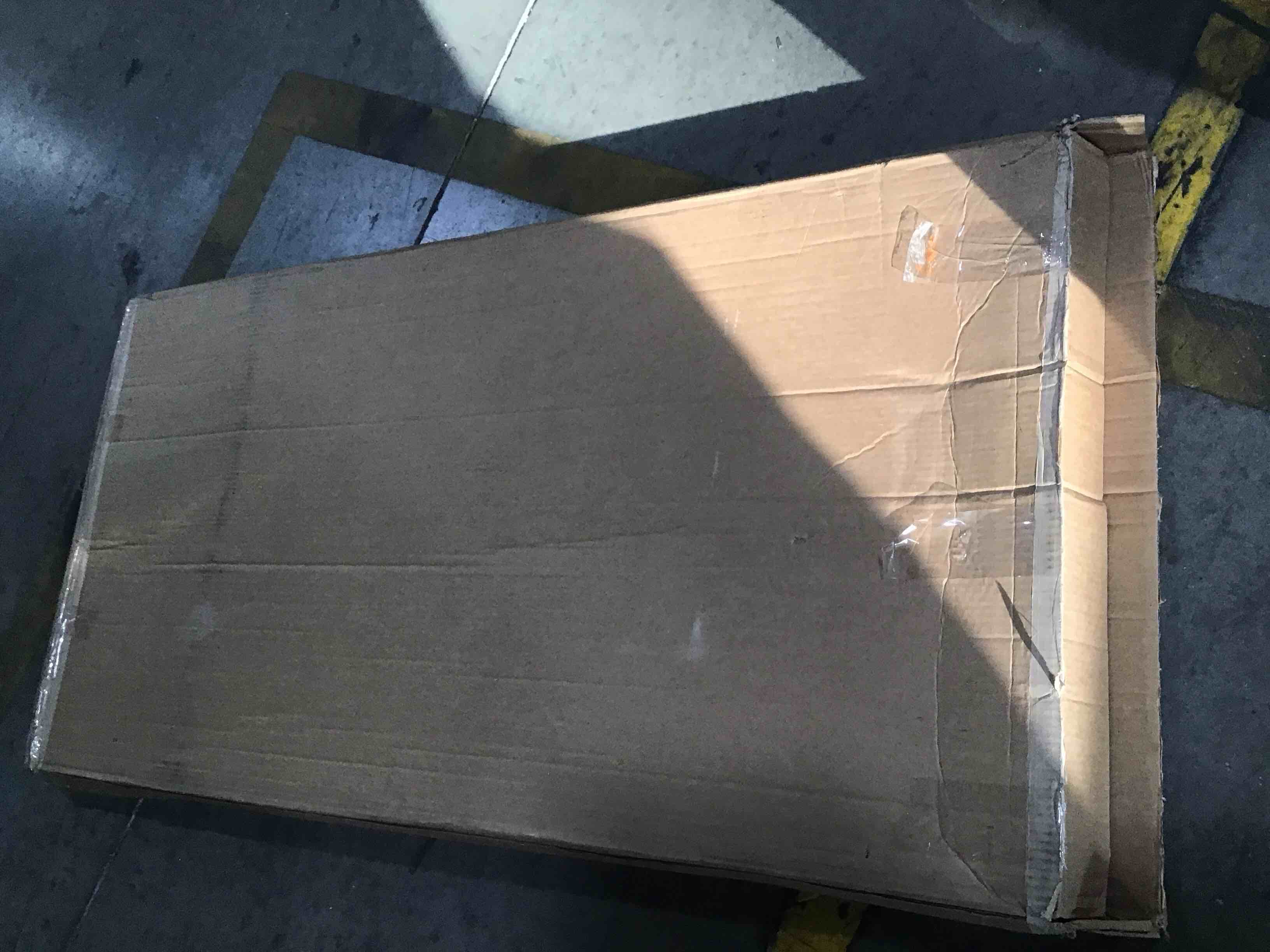 https://s3.amazonaws.com/lotting-images-prod/bidfta/PNK0044905_1734984124236.jpeg