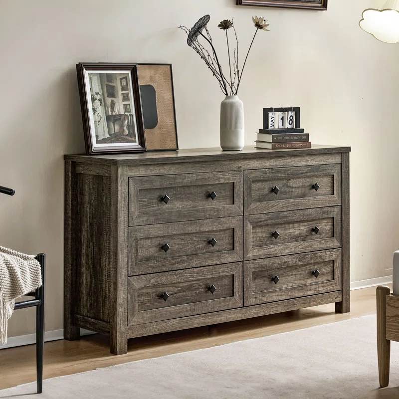 Nieto 6 - Drawer Dresser