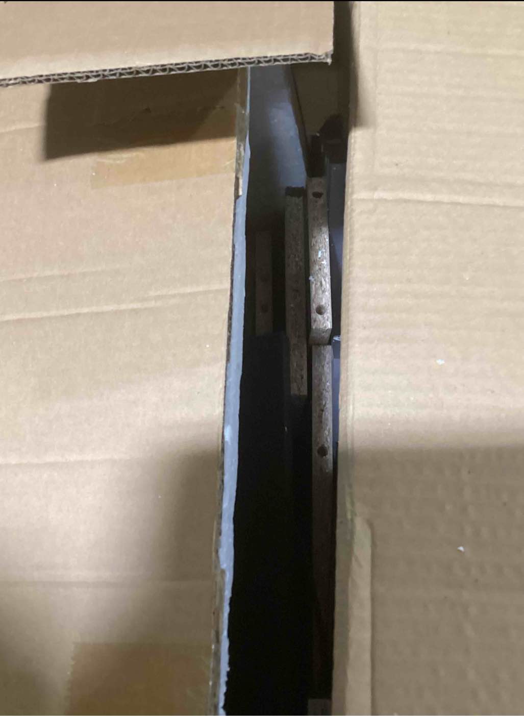 https://s3.amazonaws.com/lotting-images-prod/bidfta/PNK0045067_1734727349688.jpeg