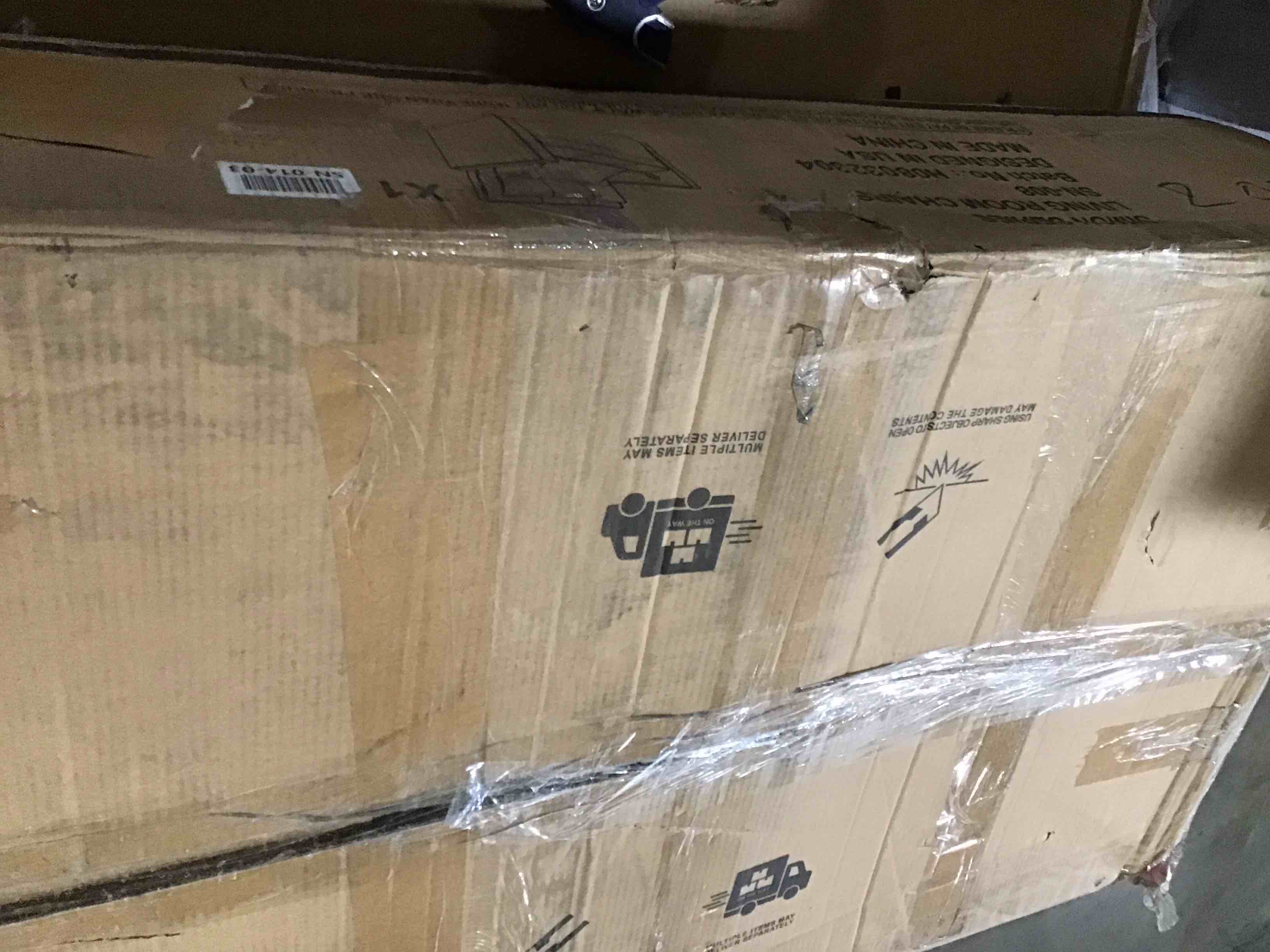 https://s3.amazonaws.com/lotting-images-prod/bidfta/PNK0045335_1734464197836.jpeg