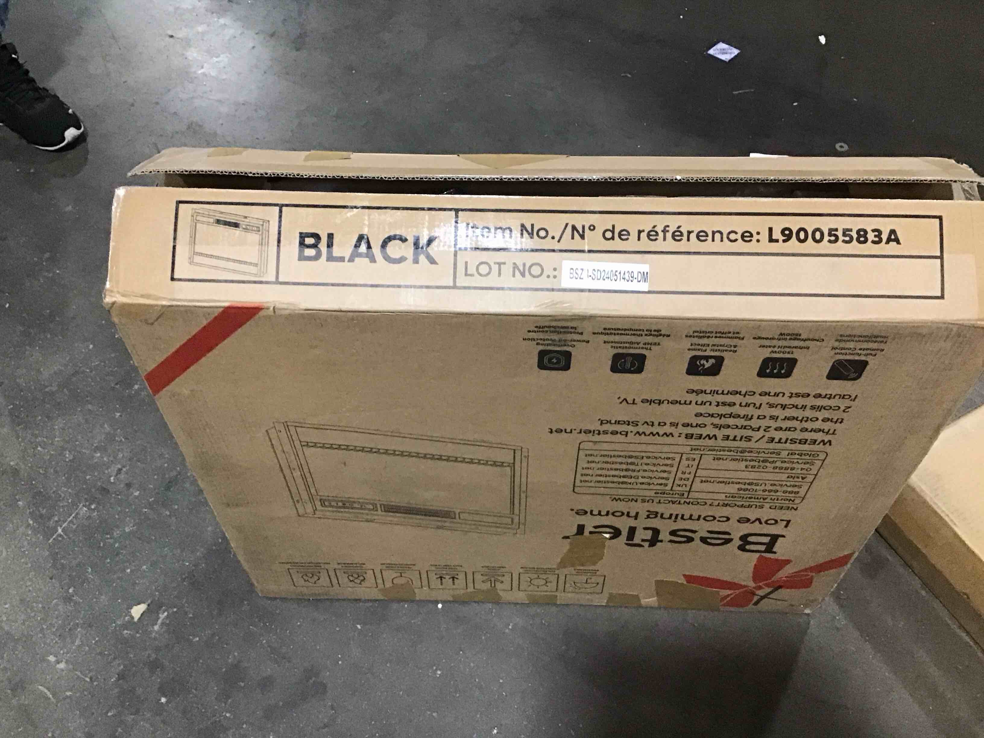 https://s3.amazonaws.com/lotting-images-prod/bidfta/PNK0045963_1733945179803.jpeg