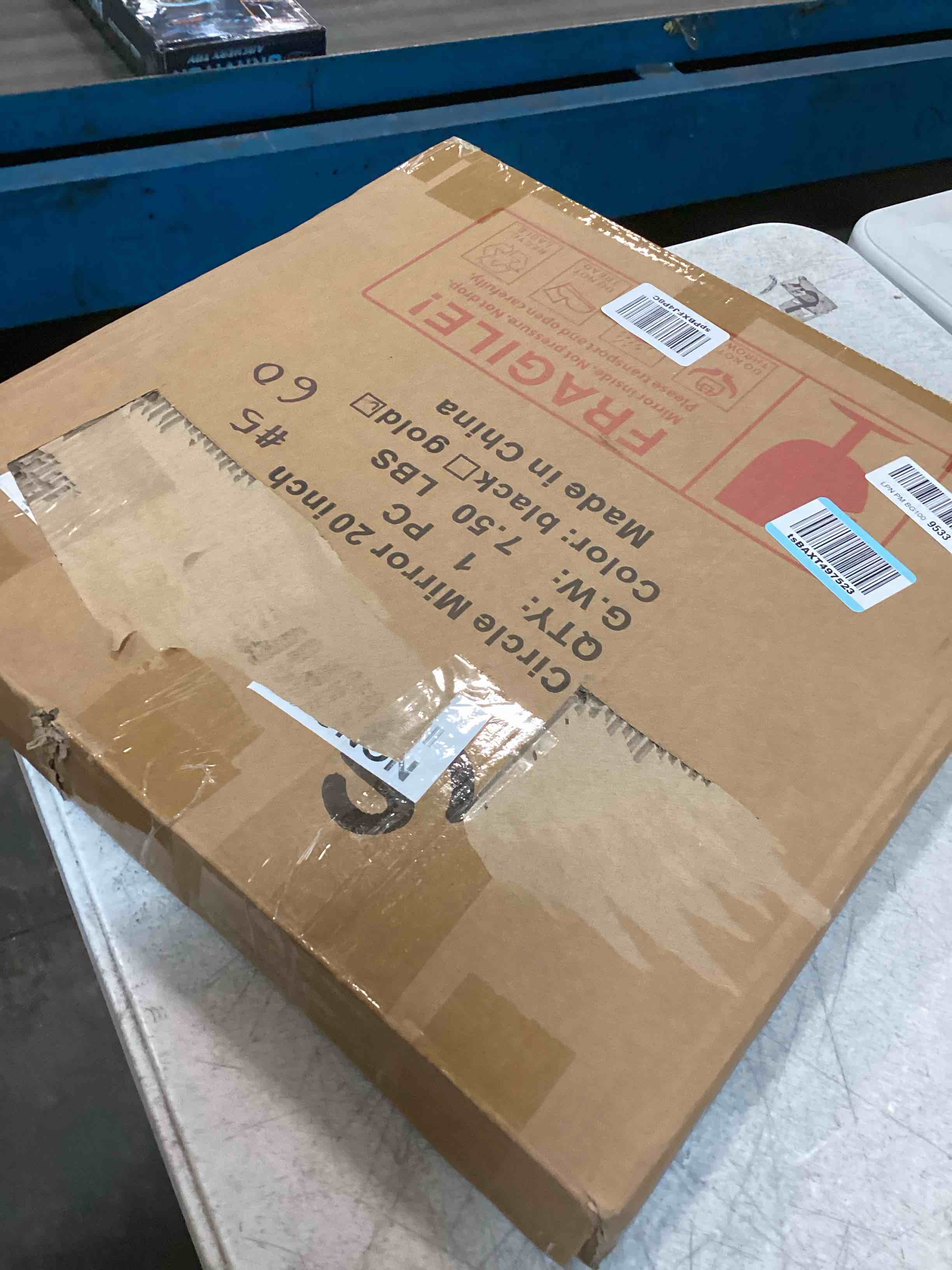 https://s3.amazonaws.com/lotting-images-prod/bidfta/PNK0050489_1724676248909.jpeg