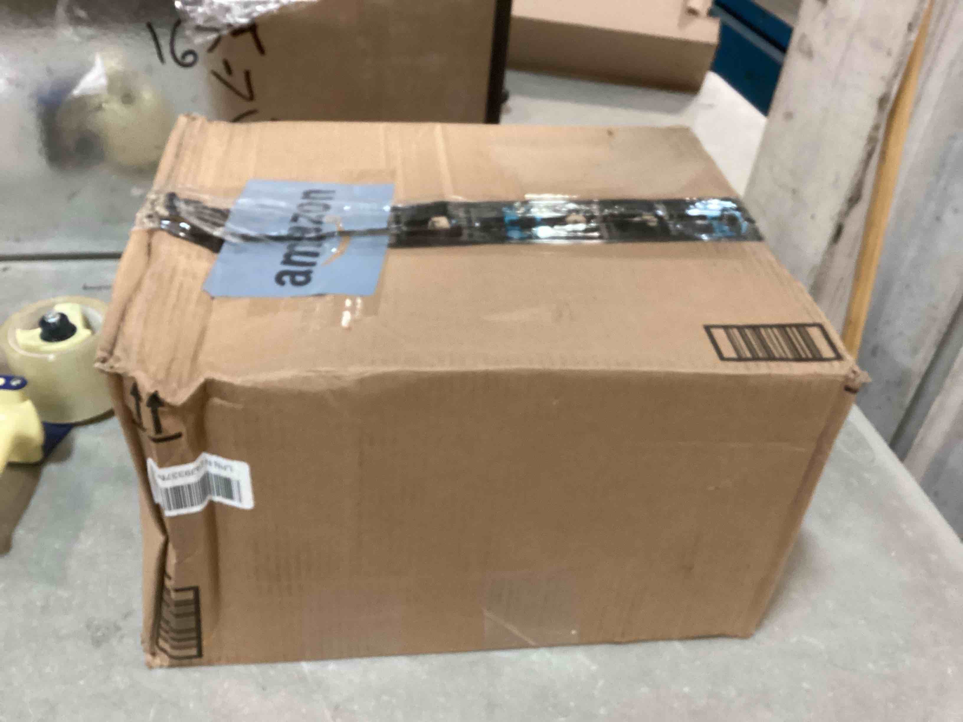 https://s3.amazonaws.com/lotting-images-prod/bidfta/PNK0051272_1724283996909.jpeg