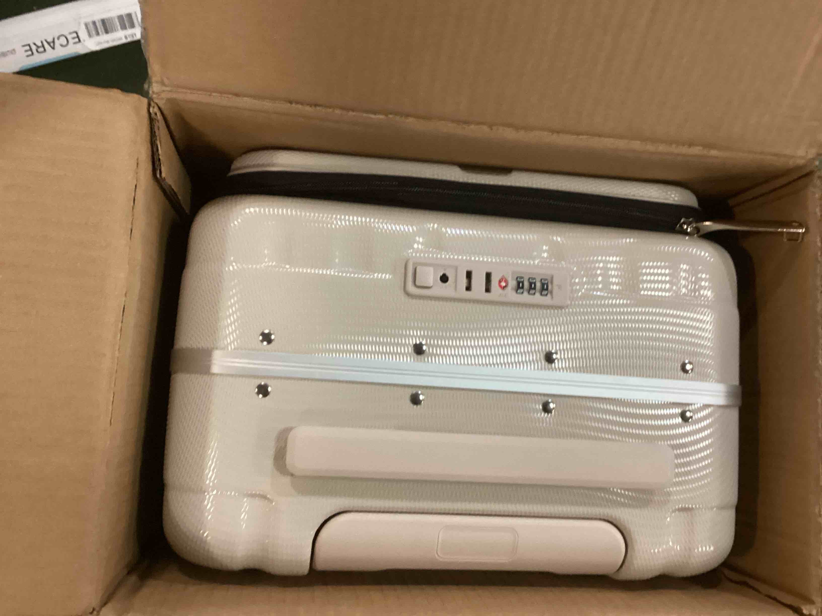https://s3.amazonaws.com/lotting-images-prod/bidfta/PNK0051583_1724126389147.jpeg