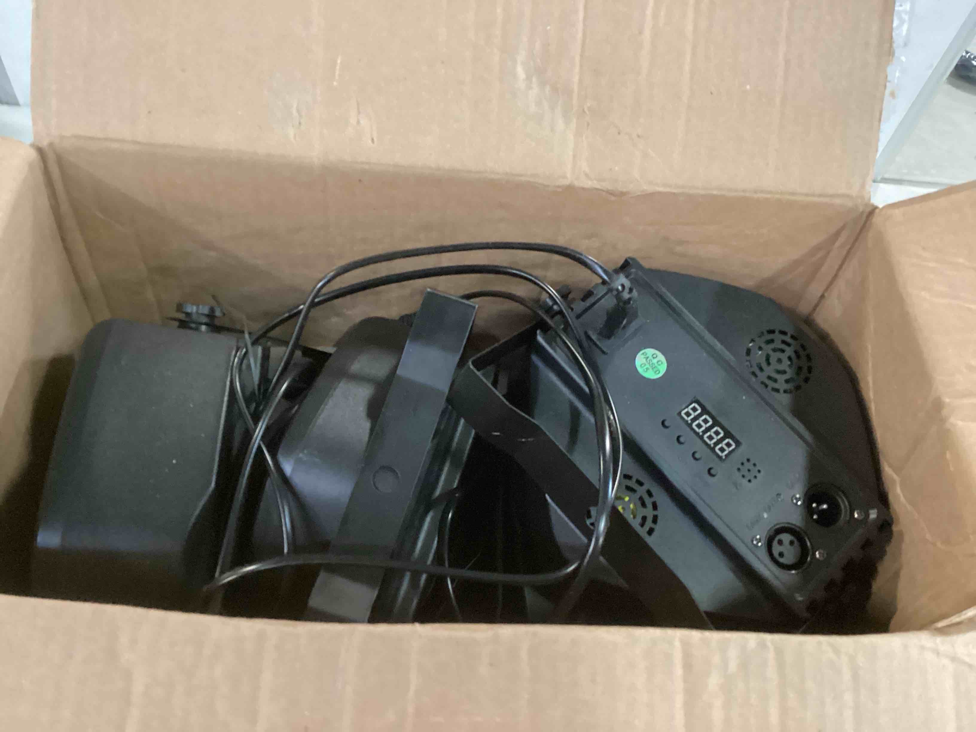 https://s3.amazonaws.com/lotting-images-prod/bidfta/PNK0051939_1723844271278.jpeg