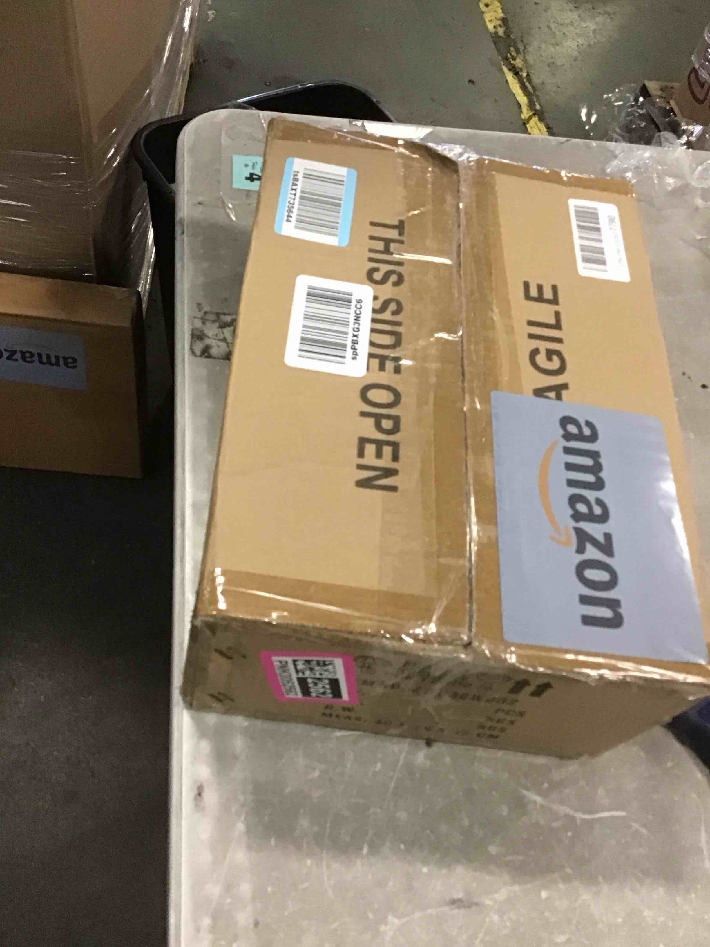 https://s3.amazonaws.com/lotting-images-prod/bidfta/PNK0052562_1725459521898.jpeg