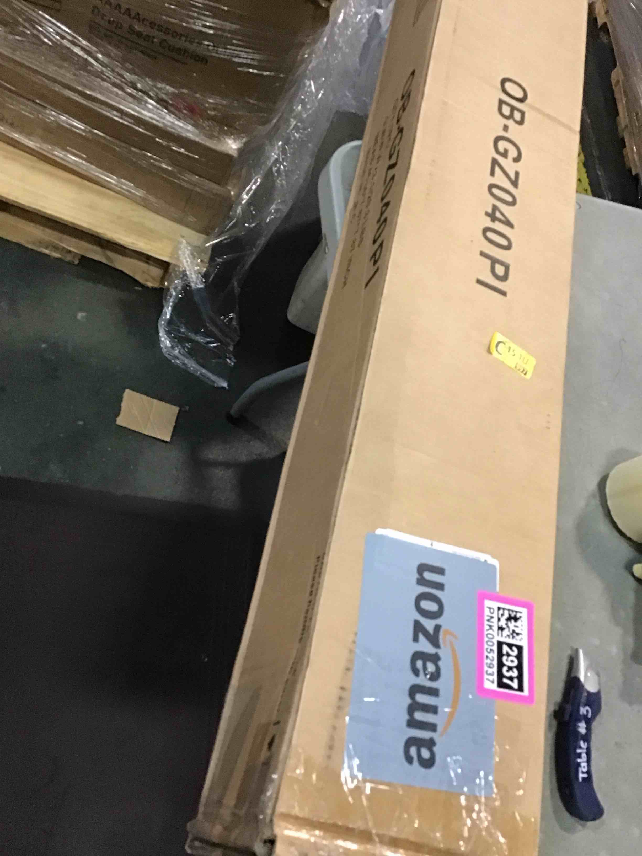 https://s3.amazonaws.com/lotting-images-prod/bidfta/PNK0052937_1725107995179.jpeg