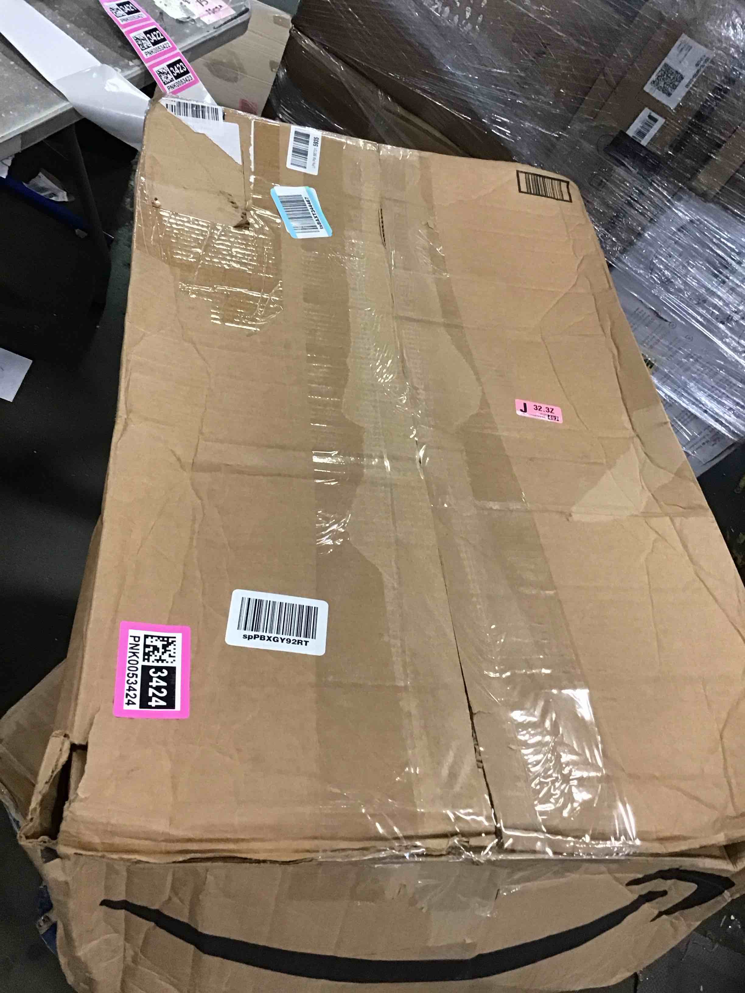 https://s3.amazonaws.com/lotting-images-prod/bidfta/PNK0053424_1724858938670.jpeg
