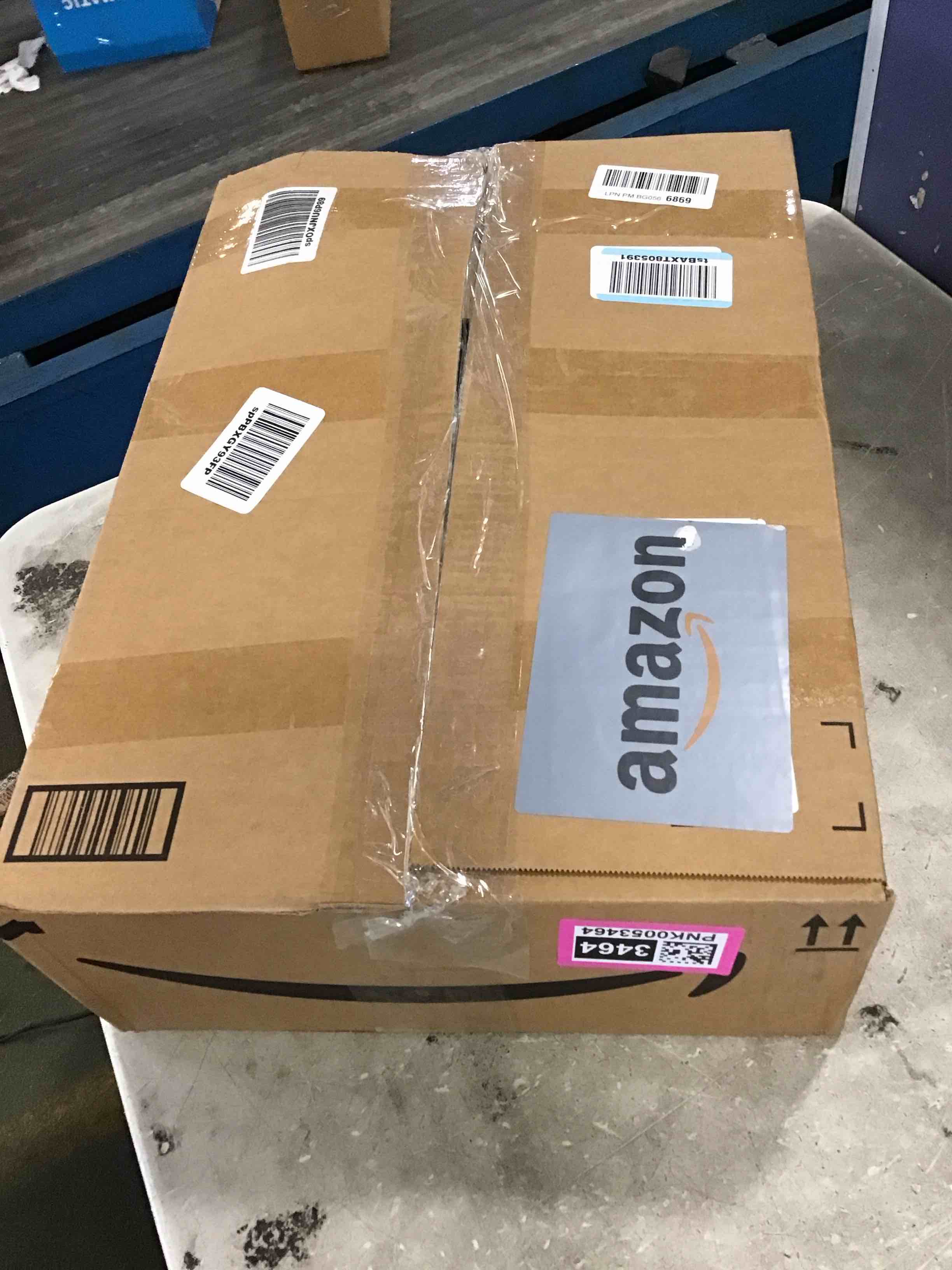 https://s3.amazonaws.com/lotting-images-prod/bidfta/PNK0053464_1724855098339.jpeg