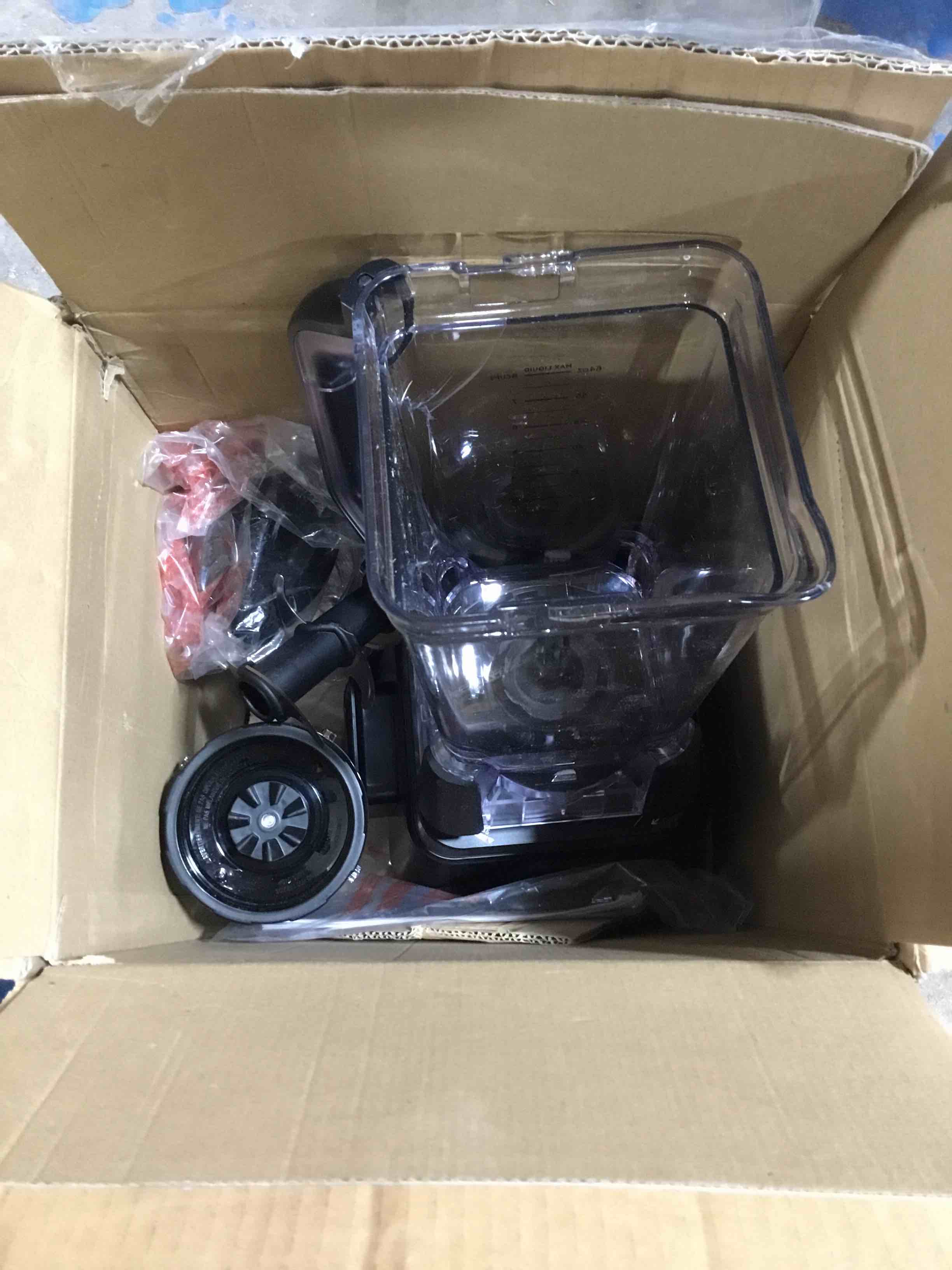 Condition photo showing New/Like New for Ninja BN751 Professional Plus DUO Blender, 1400 Peak Watts, 3 Auto-IQ Programs for Smoothies, Frozen Drinks & Nutrient Extractions, 72-oz. Total Crushing Pitcher & (2) 24 oz. To-Go Cups, Black 72oz Blender + 24 oz. Cups