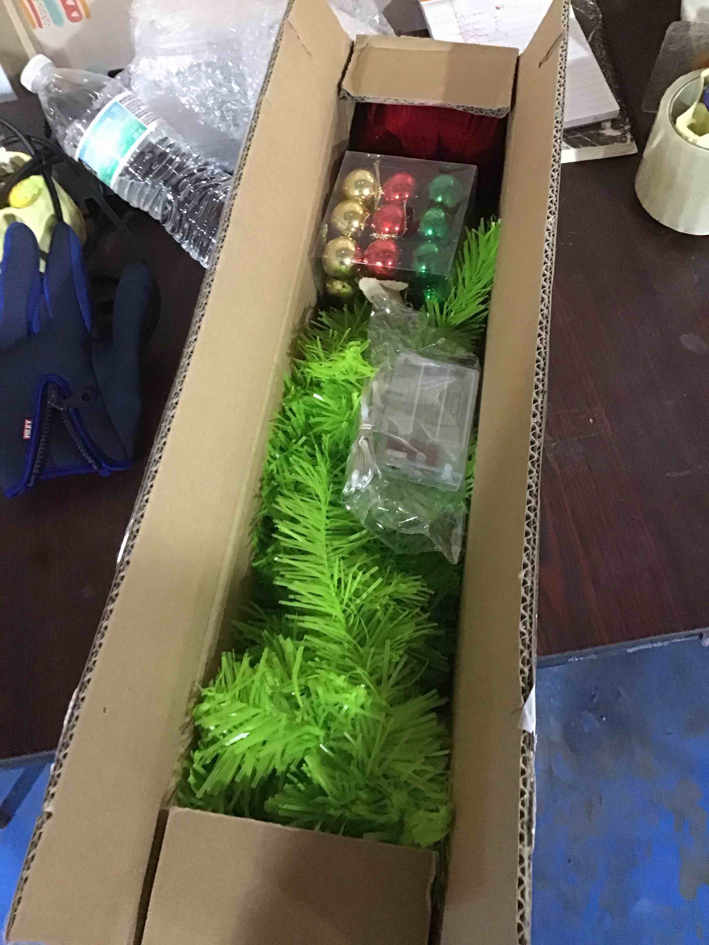 Condition photo showing Good Condition for Mini Christmas Tree, Gringchs Christmas Tree, Bottle Brush Tree Table Top Decorations, Desktop Miniature Pine Tree Xmas Holiday Decor Green