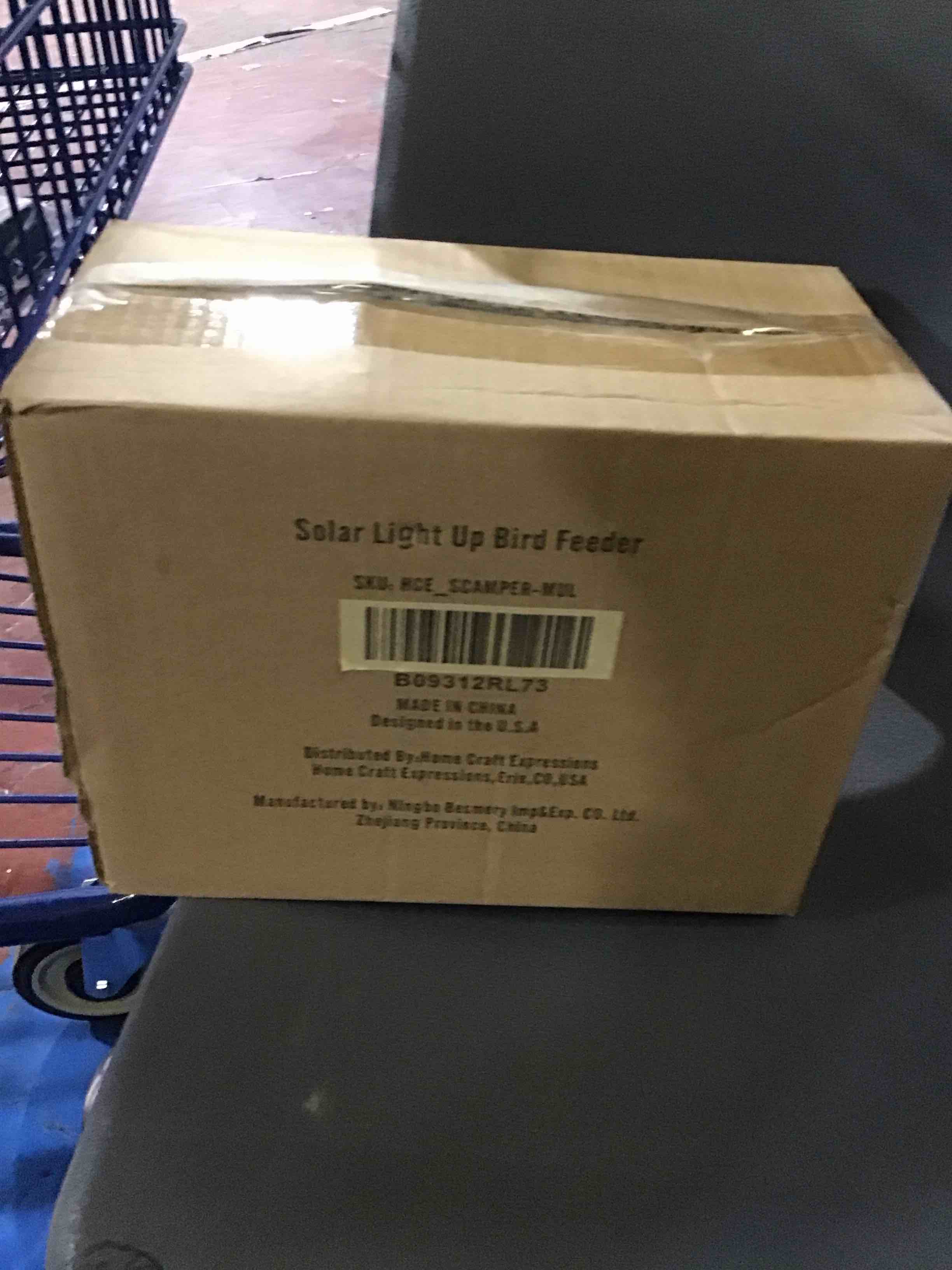 solar light up Bird feeder