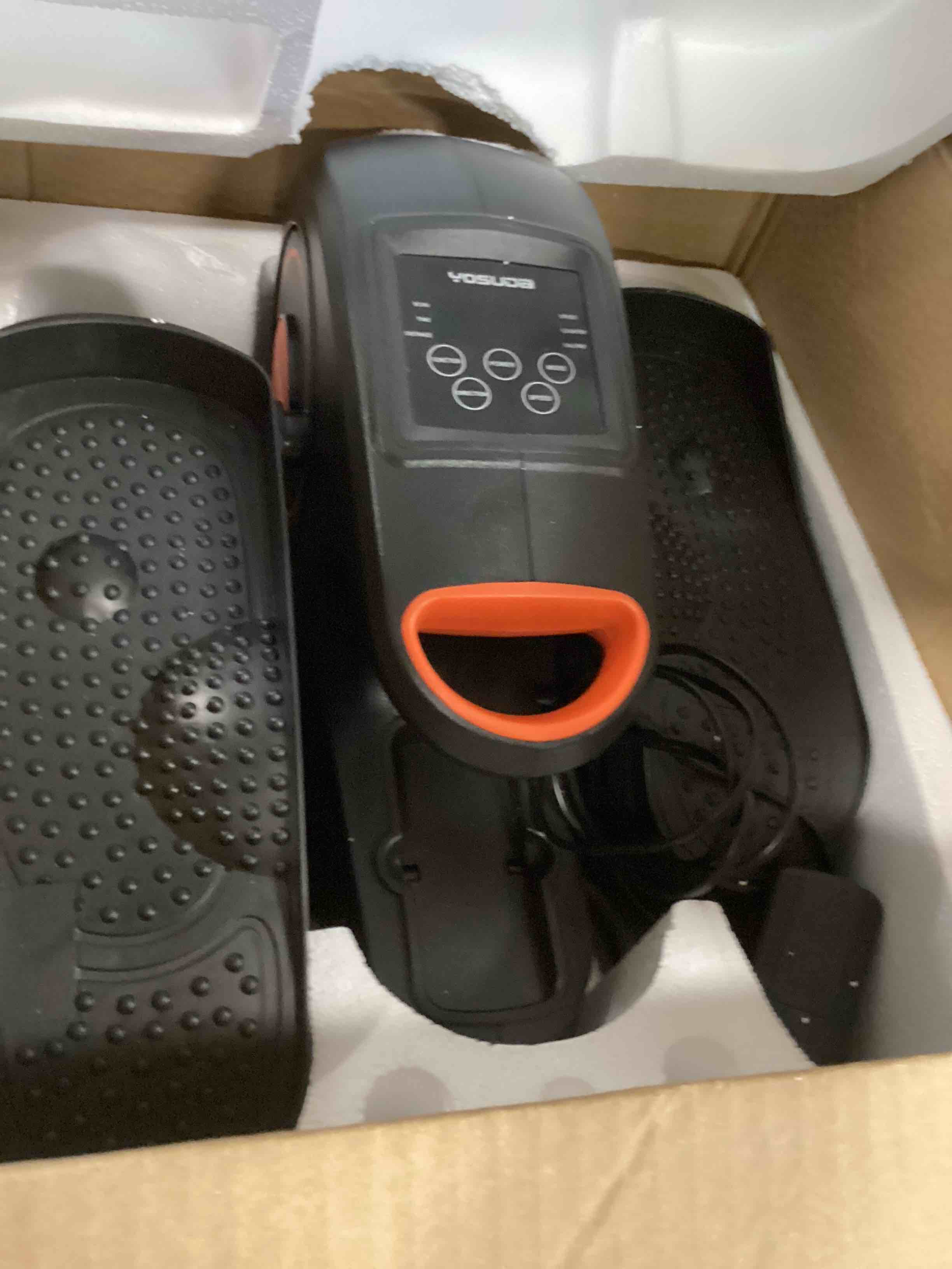 https://s3.amazonaws.com/lotting-images-prod/bidfta/PNK0060272_1724847904385.jpeg