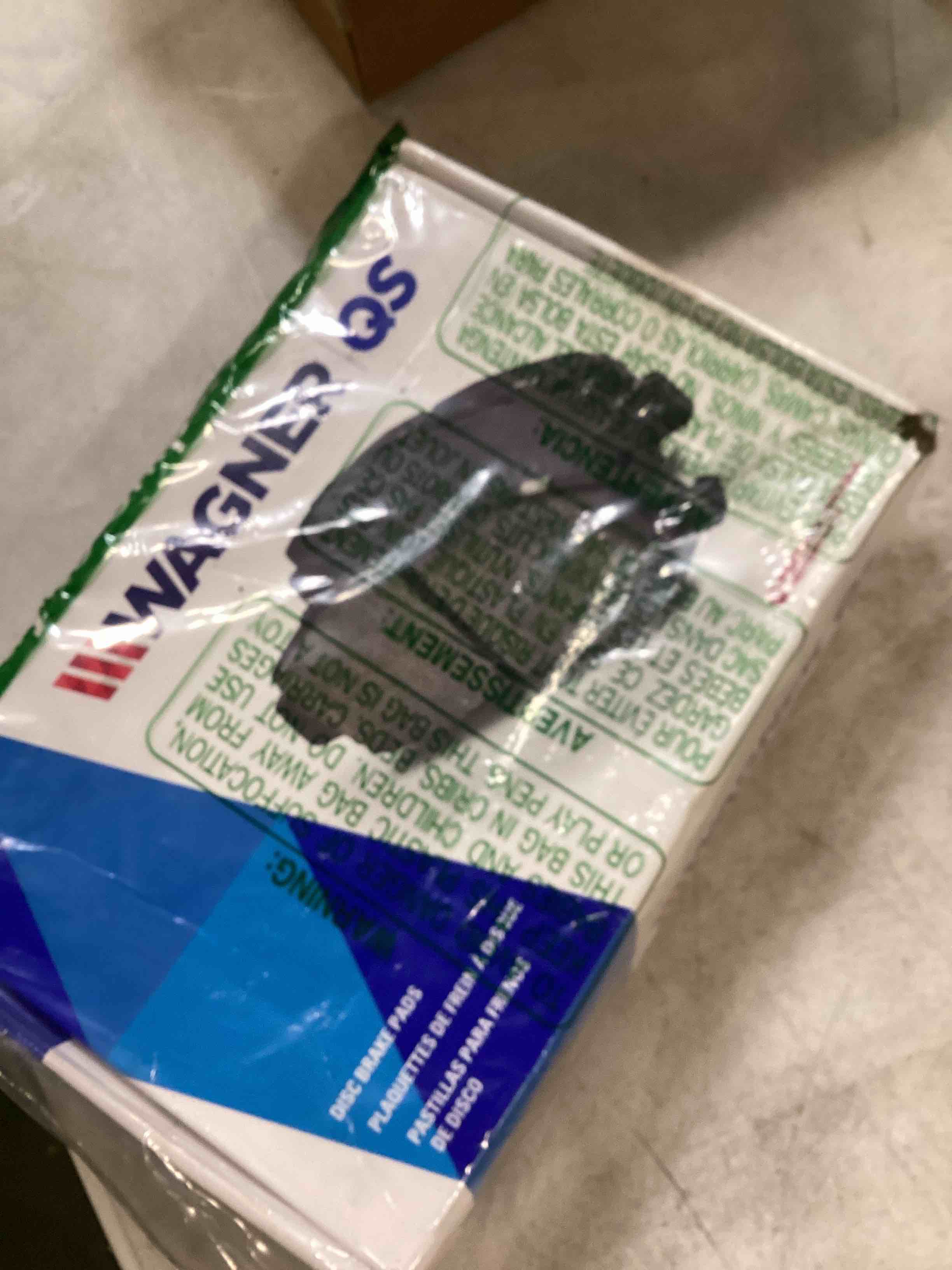 Wagner QuickStop ZD1611 Front Disc Brake Pad Set for 2013 Ford Explorer