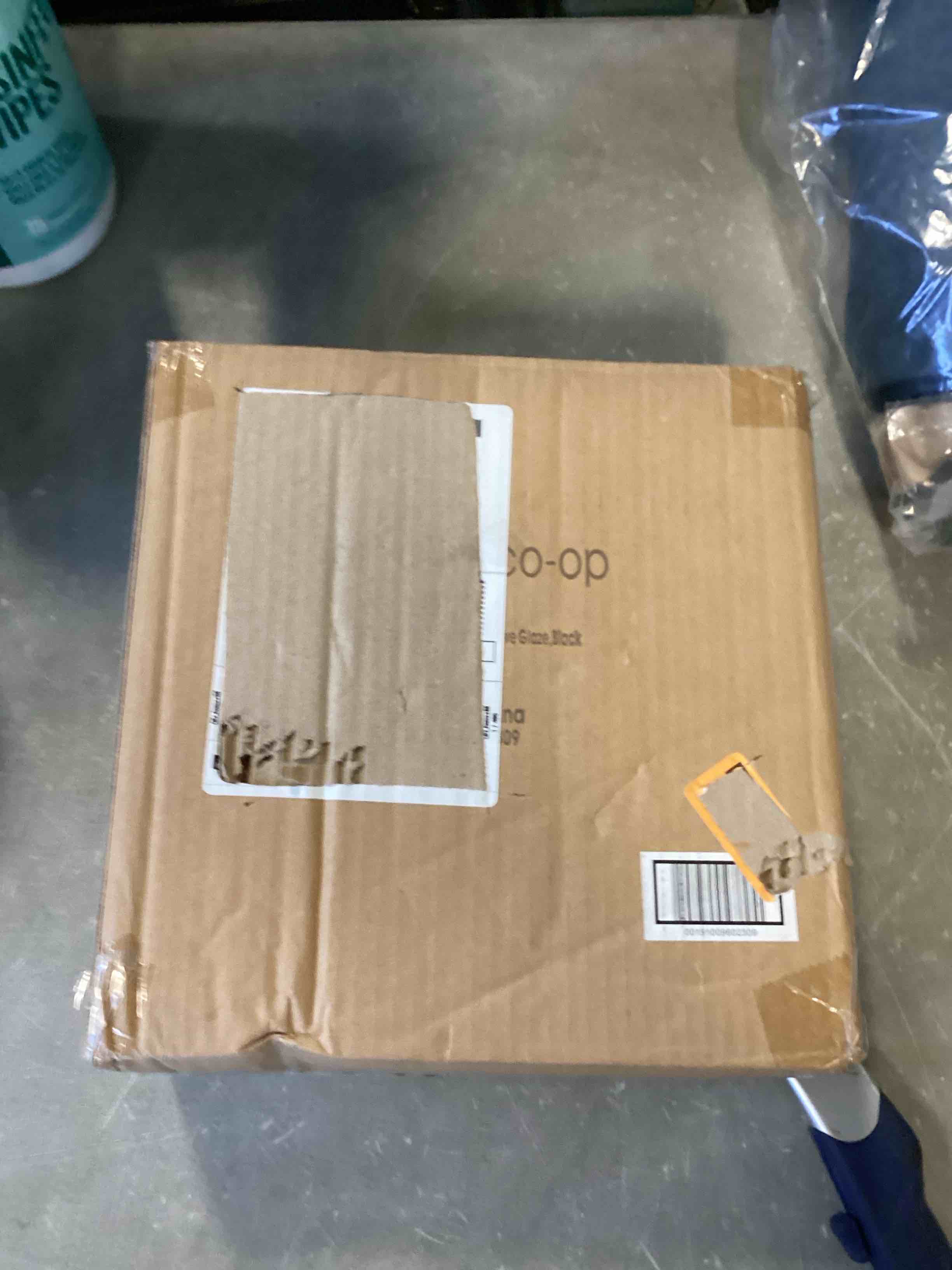 https://s3.amazonaws.com/lotting-images-prod/bidfta/PNK0064535_1723640147093.jpeg