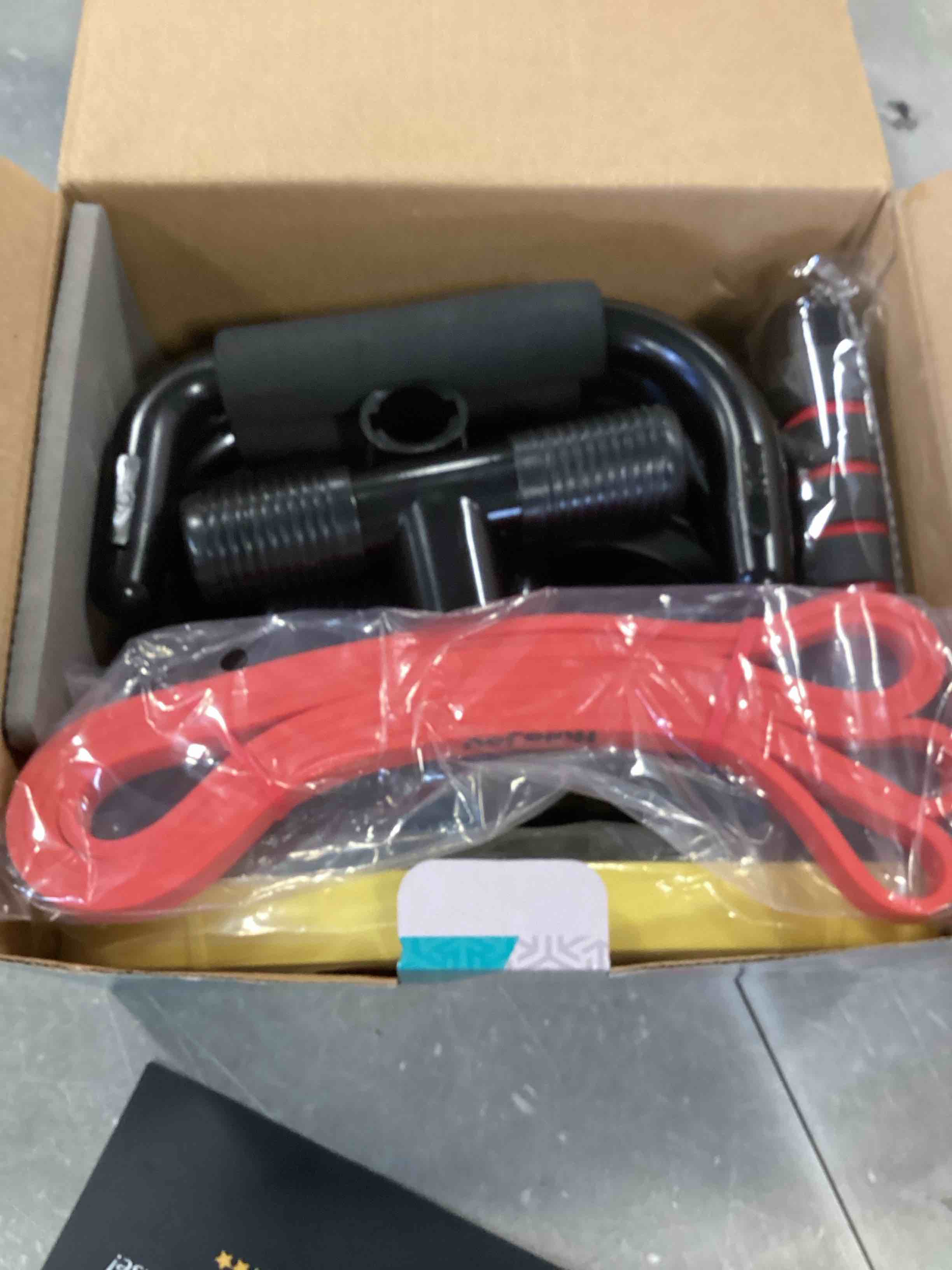 https://s3.amazonaws.com/lotting-images-prod/bidfta/PNK0065671_1724172599417.jpeg