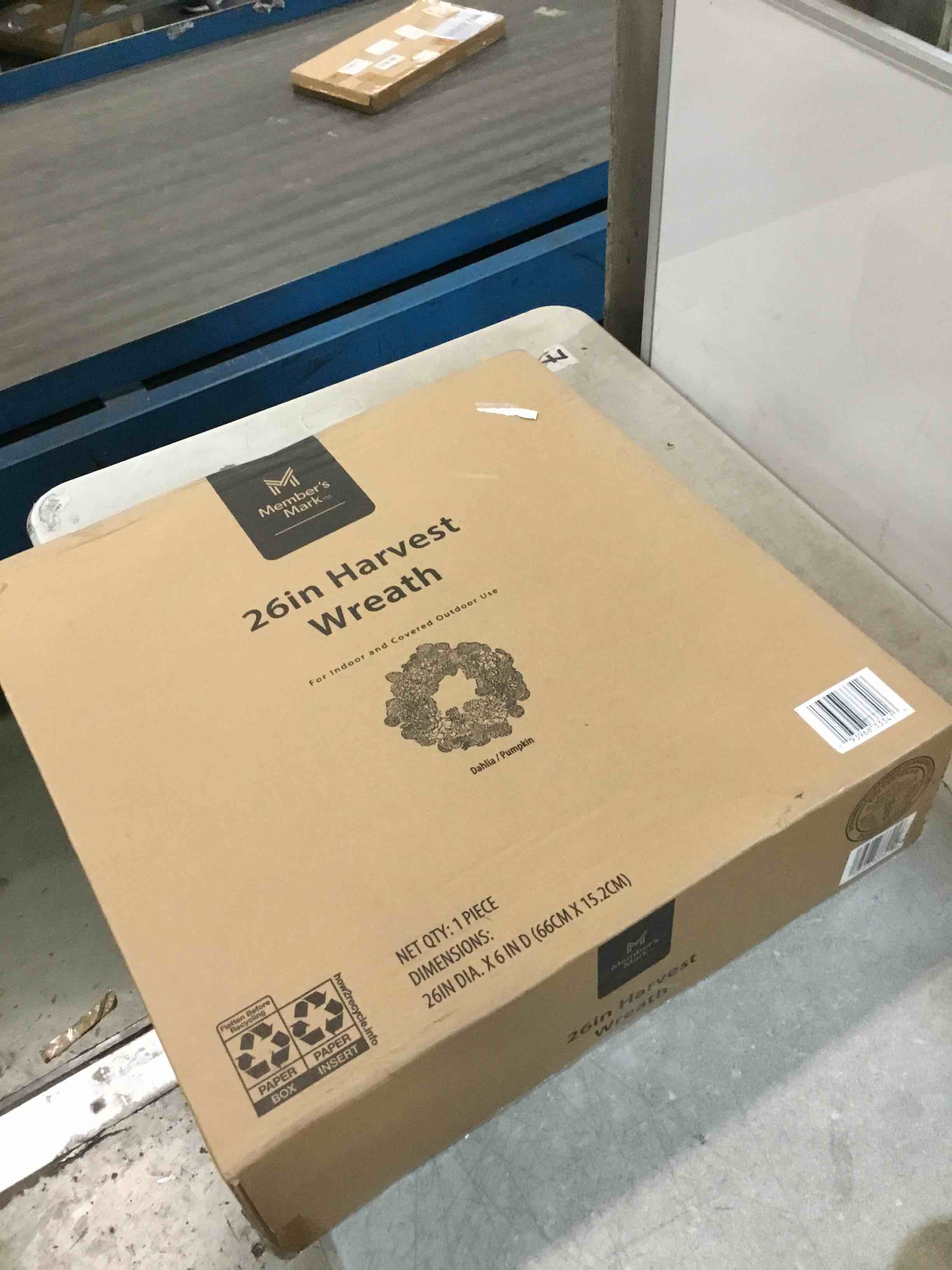 Member's Mark 26" Harvest Wreath, Dahlia/Pumpkin