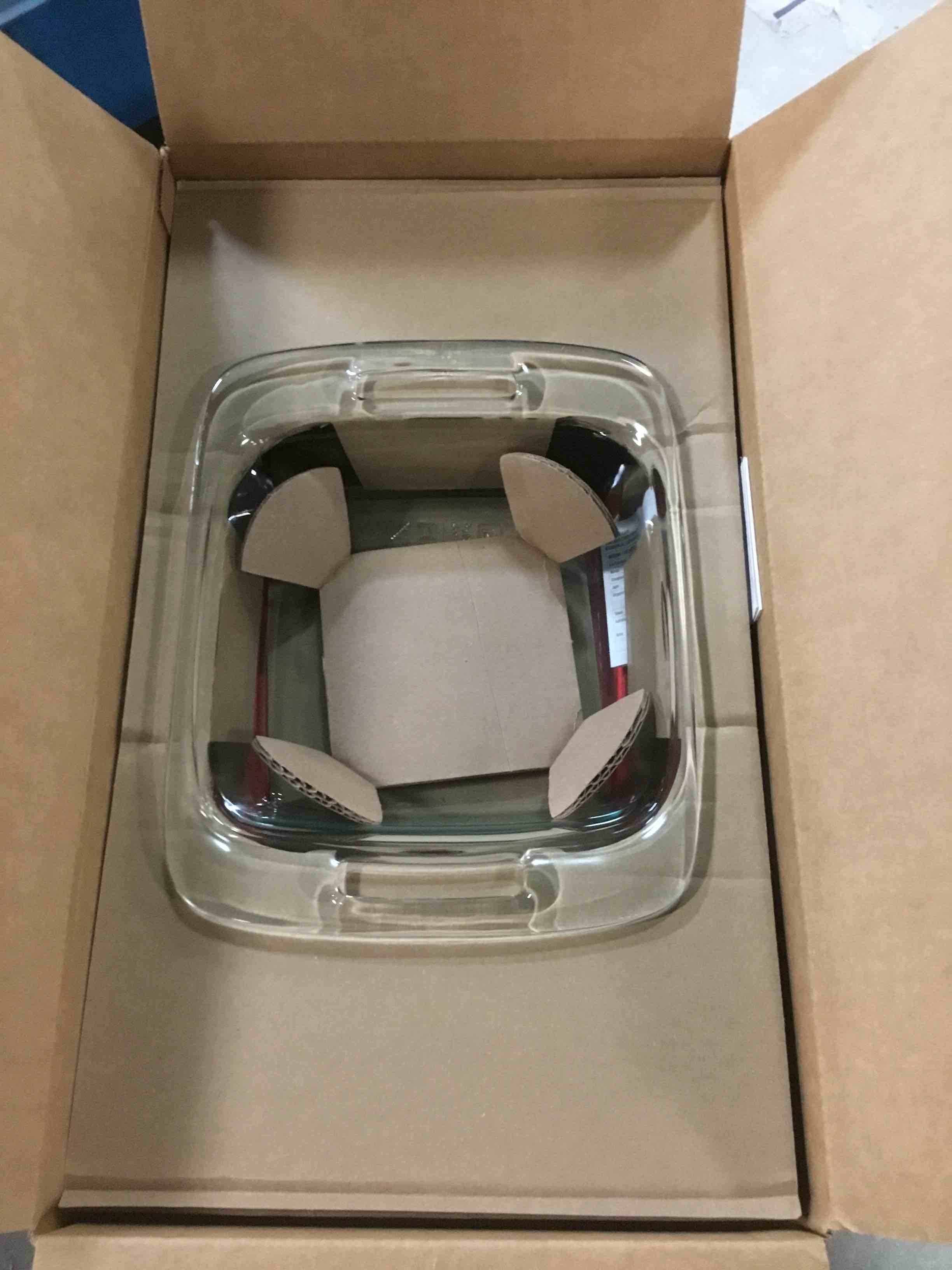 https://s3.amazonaws.com/lotting-images-prod/bidfta/PNK0067598_1724470922863.jpeg