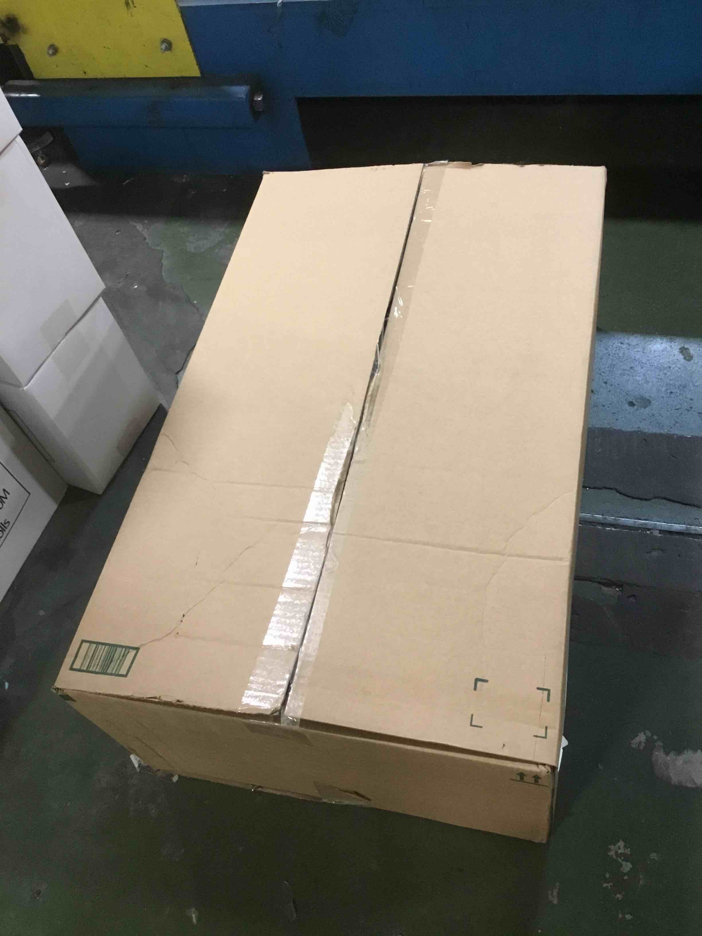 https://s3.amazonaws.com/lotting-images-prod/bidfta/PNK0067611_1724468004358.jpeg