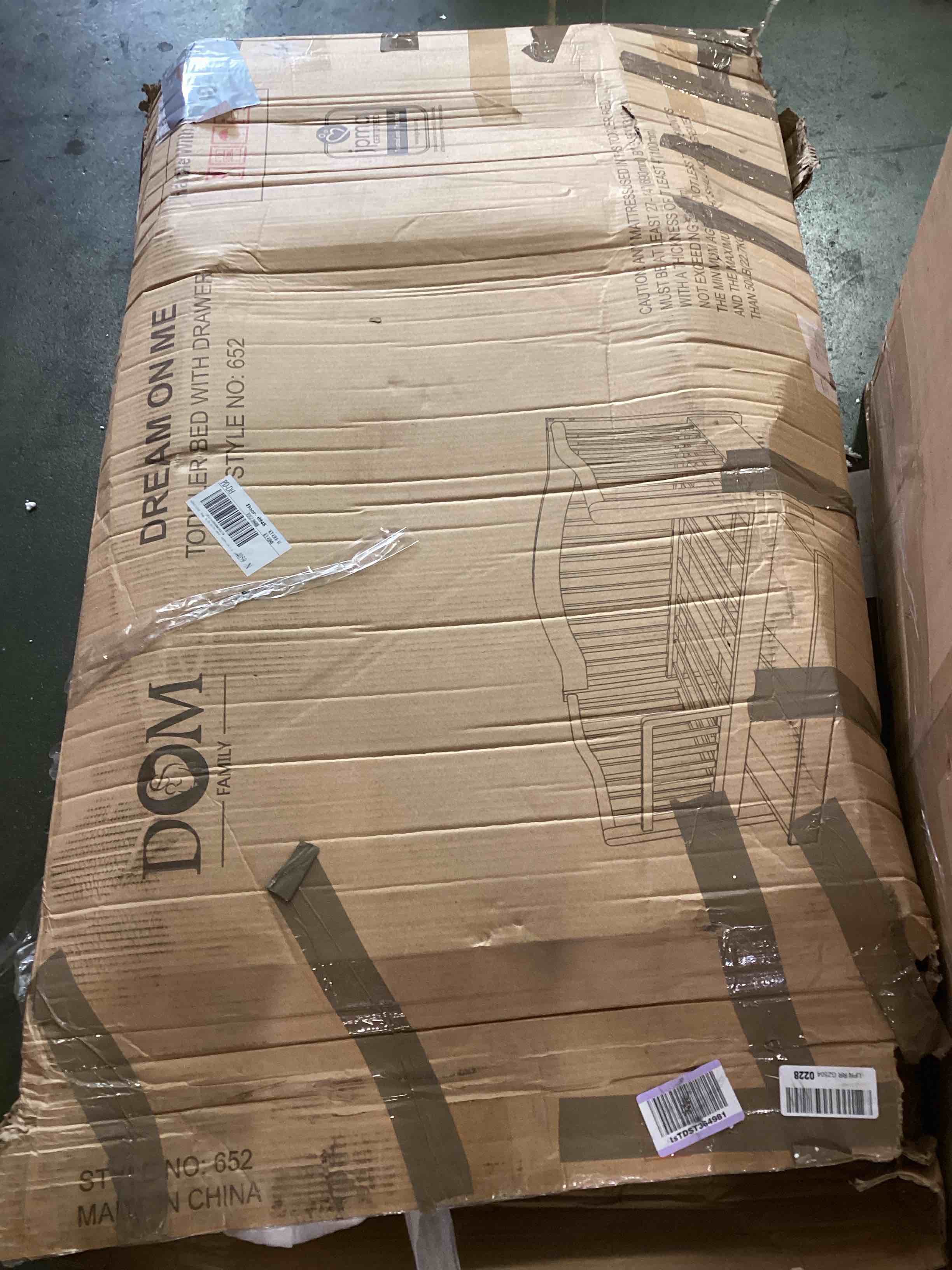 https://s3.amazonaws.com/lotting-images-prod/bidfta/PNK0070303_1727202431477.jpeg