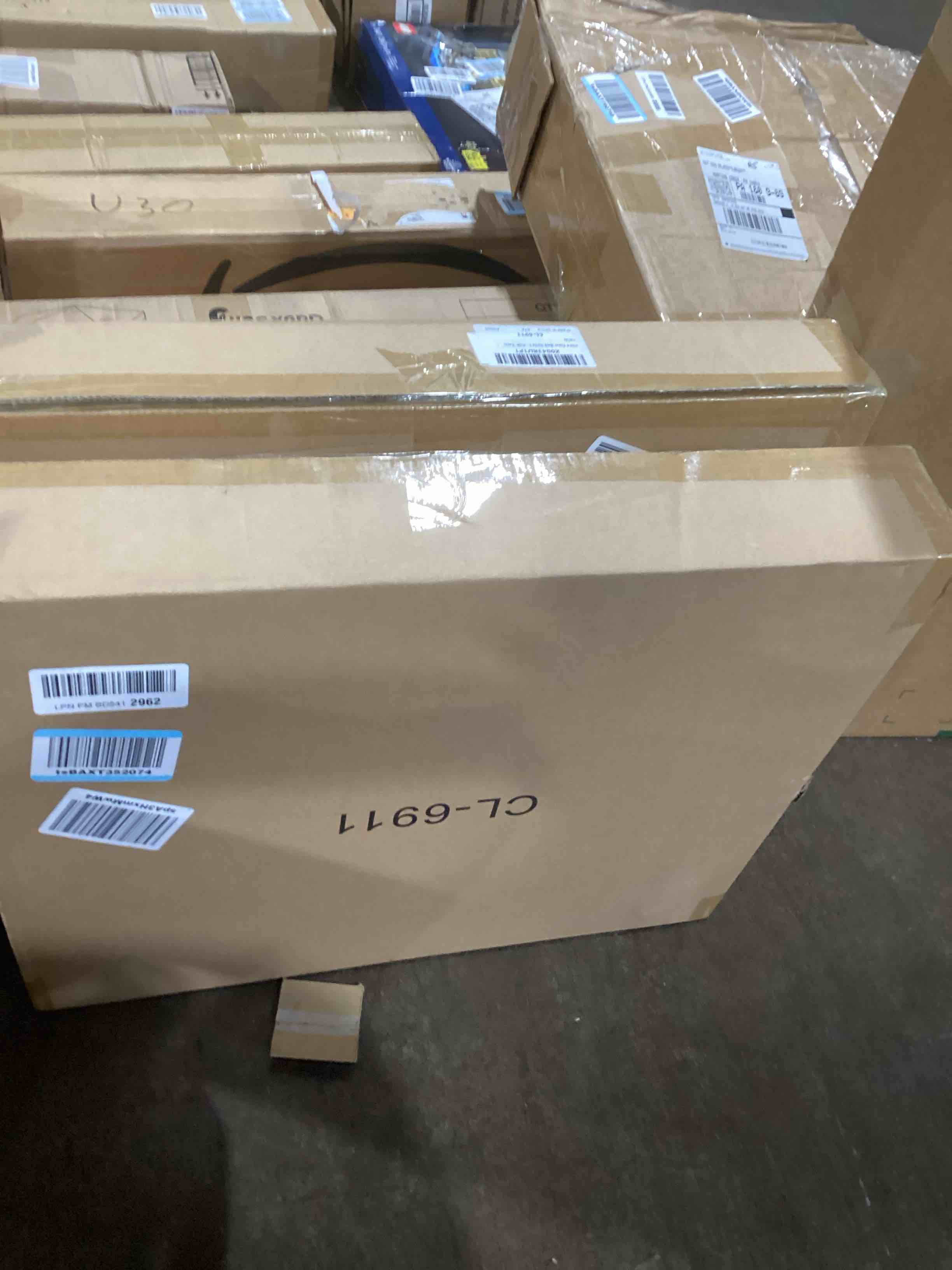 https://s3.amazonaws.com/lotting-images-prod/bidfta/PNK0072380_1729176726848.jpeg