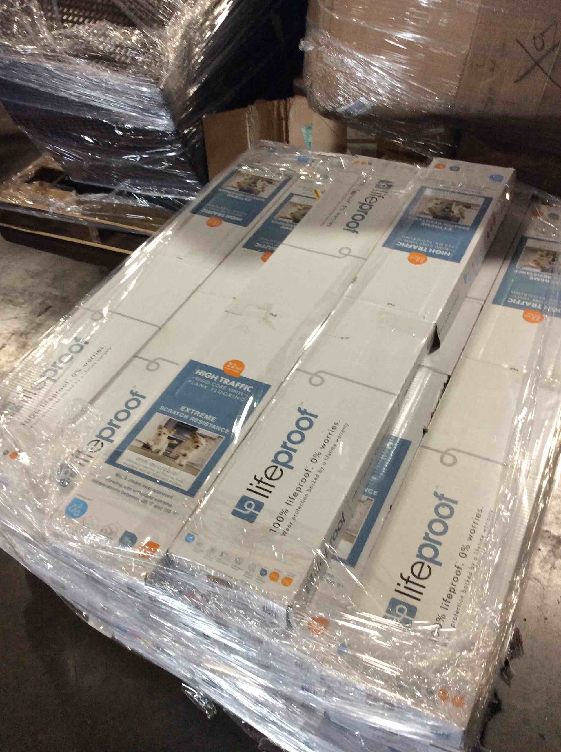 Lifeproof Golden Larch Oak 22 MIL x 7.1 in. W x 48 in. L Click Lock