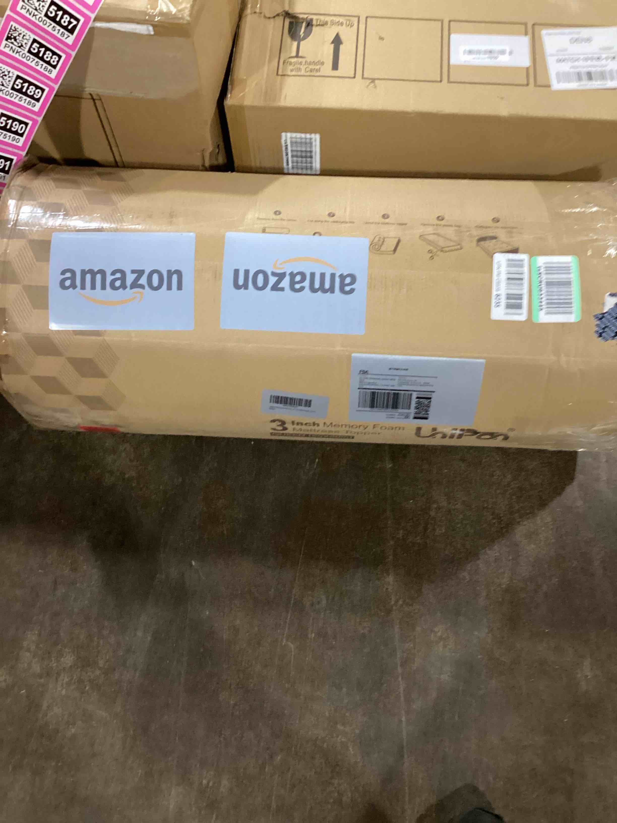 https://s3.amazonaws.com/lotting-images-prod/bidfta/PNK0075192_1725374582269.jpeg