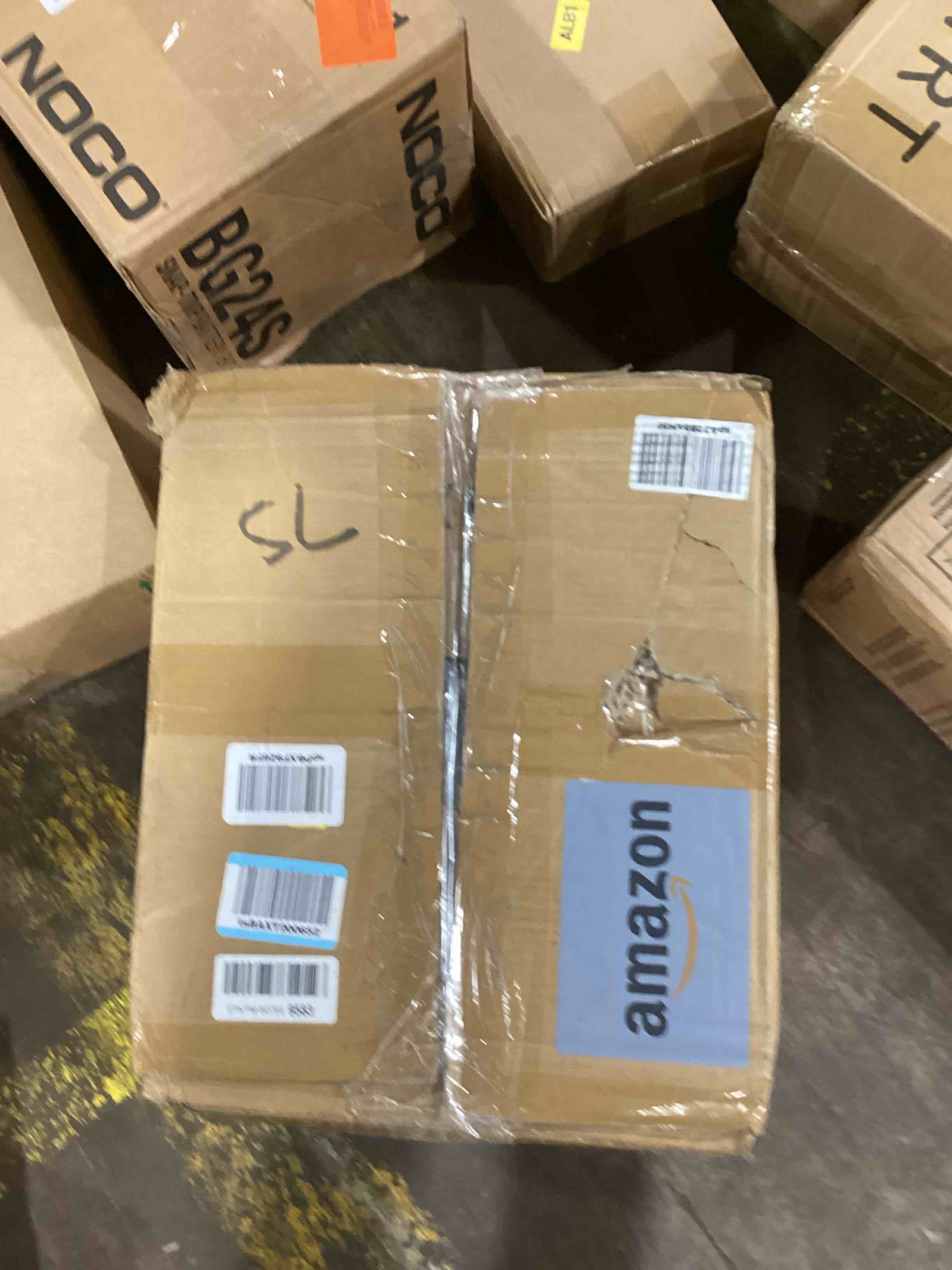 https://s3.amazonaws.com/lotting-images-prod/bidfta/PNK0075384_1725036759726.jpeg