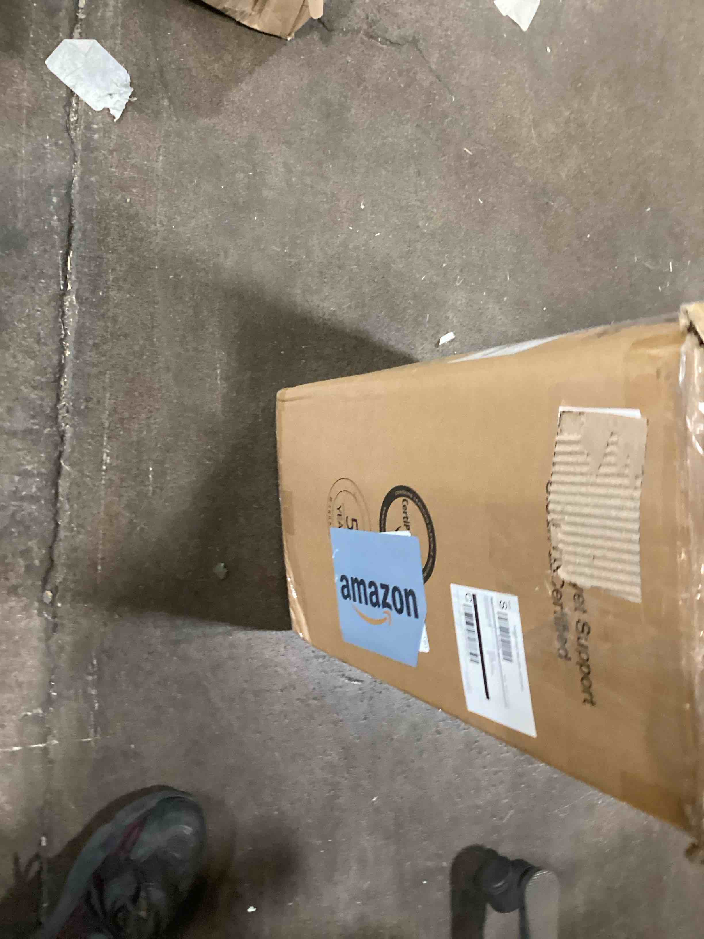 https://s3.amazonaws.com/lotting-images-prod/bidfta/PNK0076312_1725896355189.jpeg