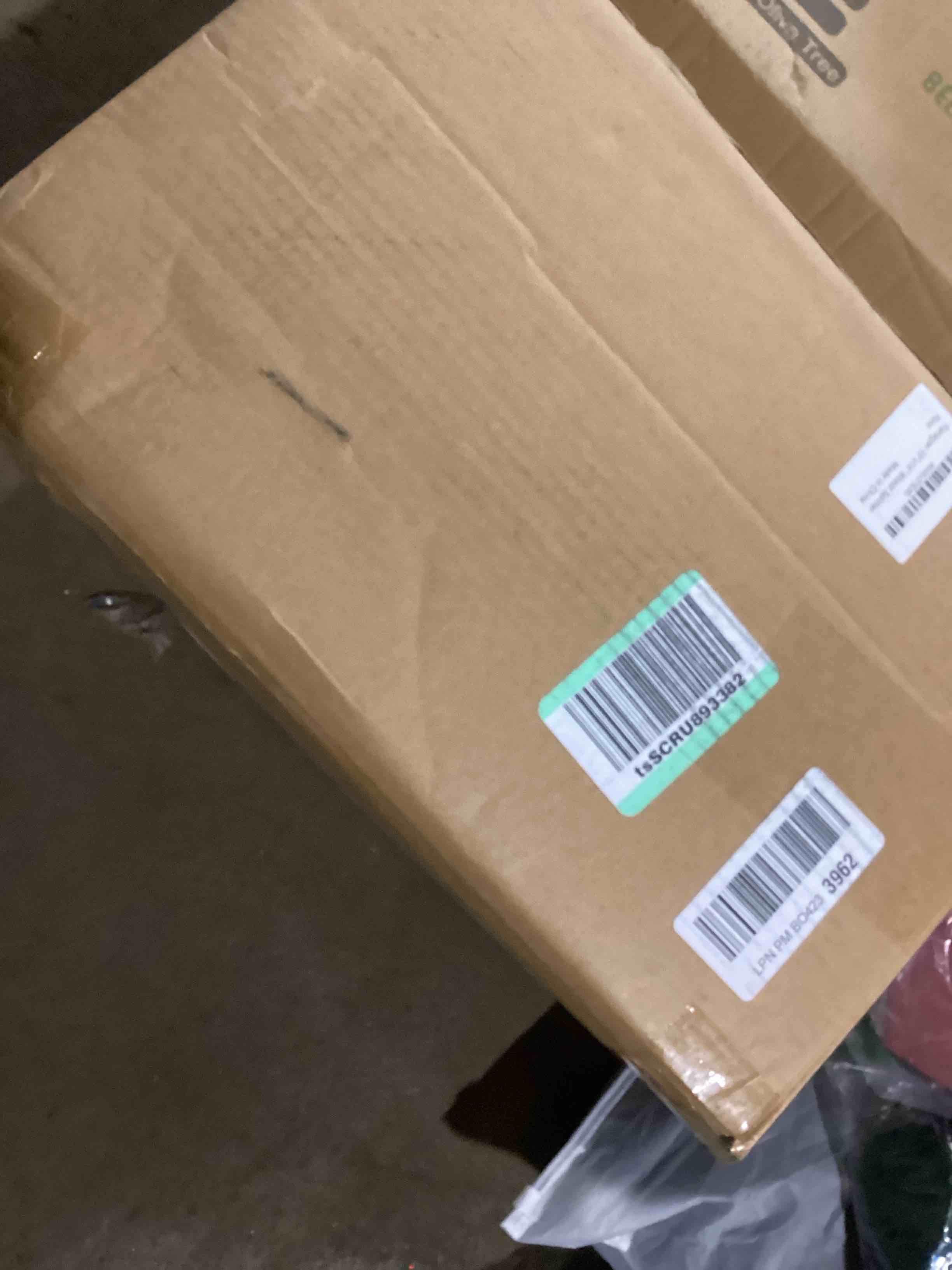 https://s3.amazonaws.com/lotting-images-prod/bidfta/PNK0079745_1725371099097.jpeg