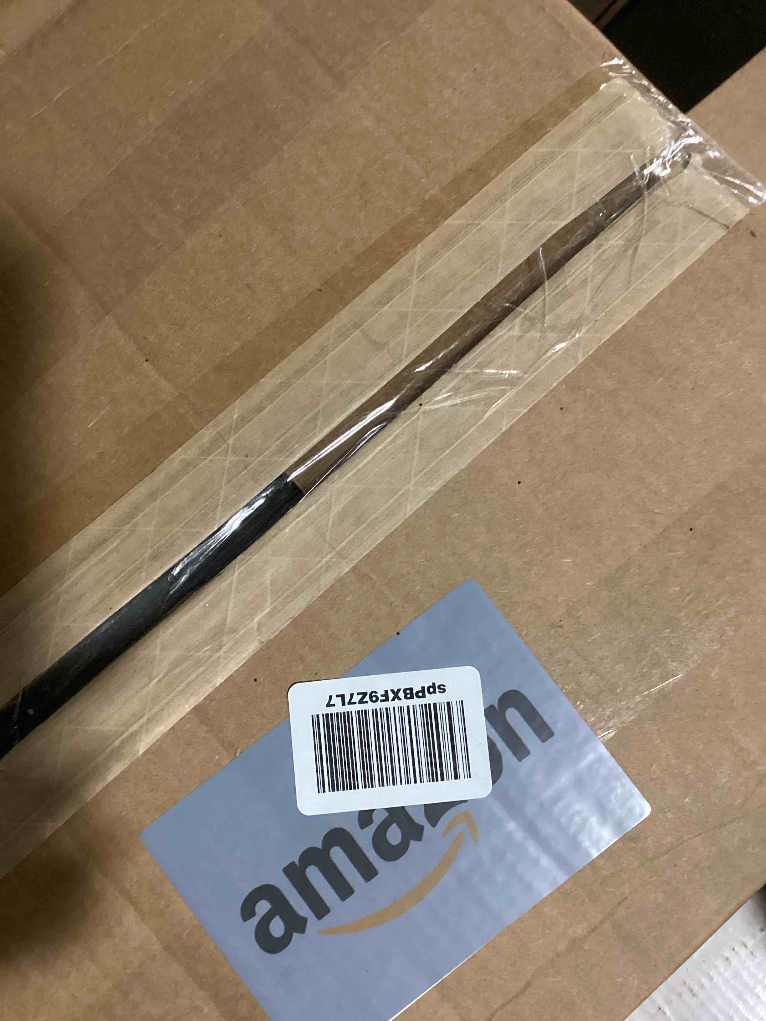 https://s3.amazonaws.com/lotting-images-prod/bidfta/PNK0079754_1725370466551.jpeg