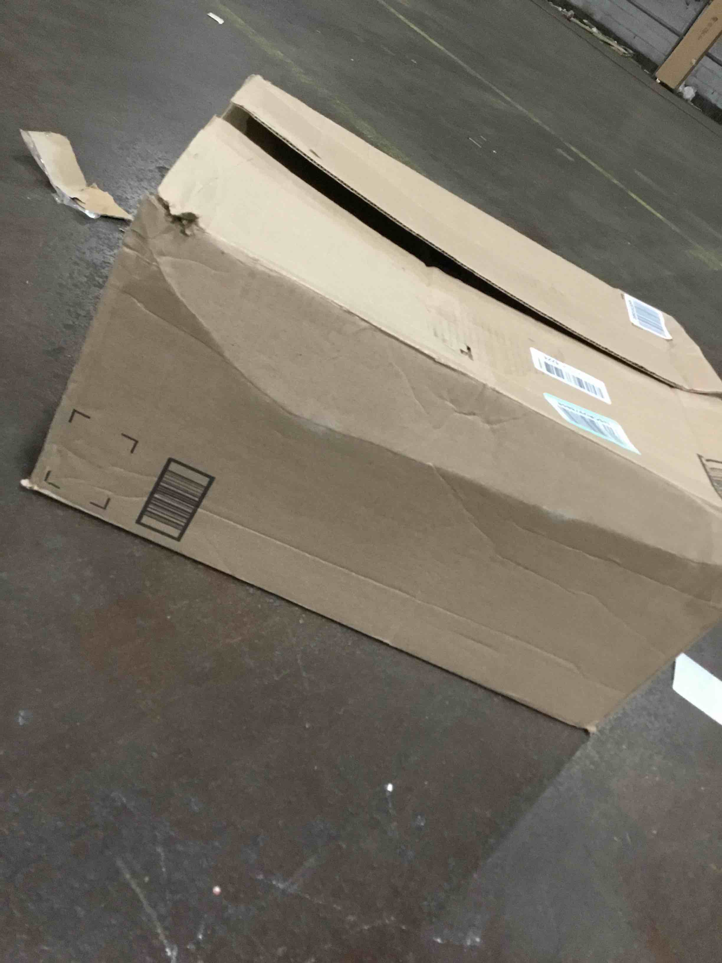 https://s3.amazonaws.com/lotting-images-prod/bidfta/PNK0080971_1726175616502.jpeg