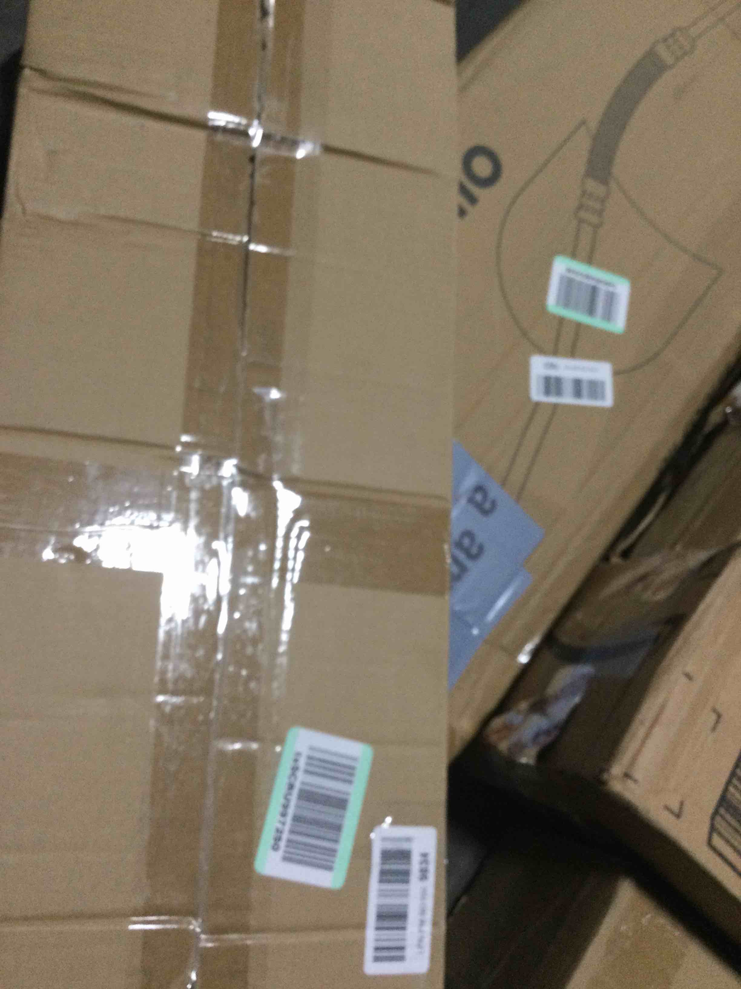 https://s3.amazonaws.com/lotting-images-prod/bidfta/PNK0081175_1726154590325.jpeg