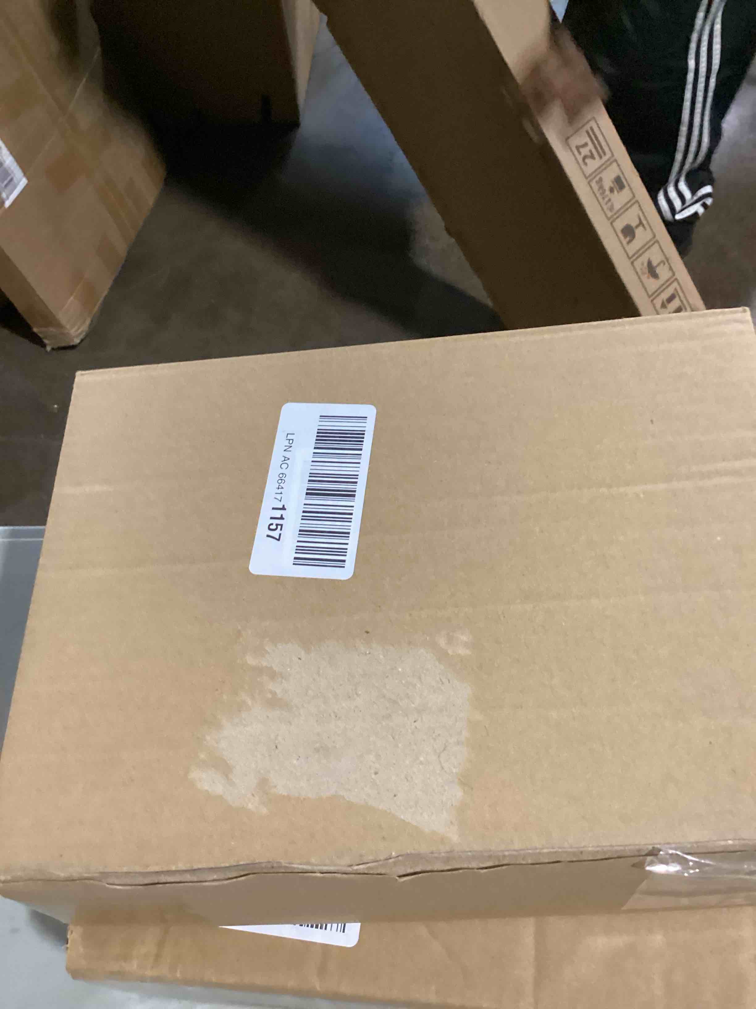 https://s3.amazonaws.com/lotting-images-prod/bidfta/PNK0082343_1731509040469.jpeg