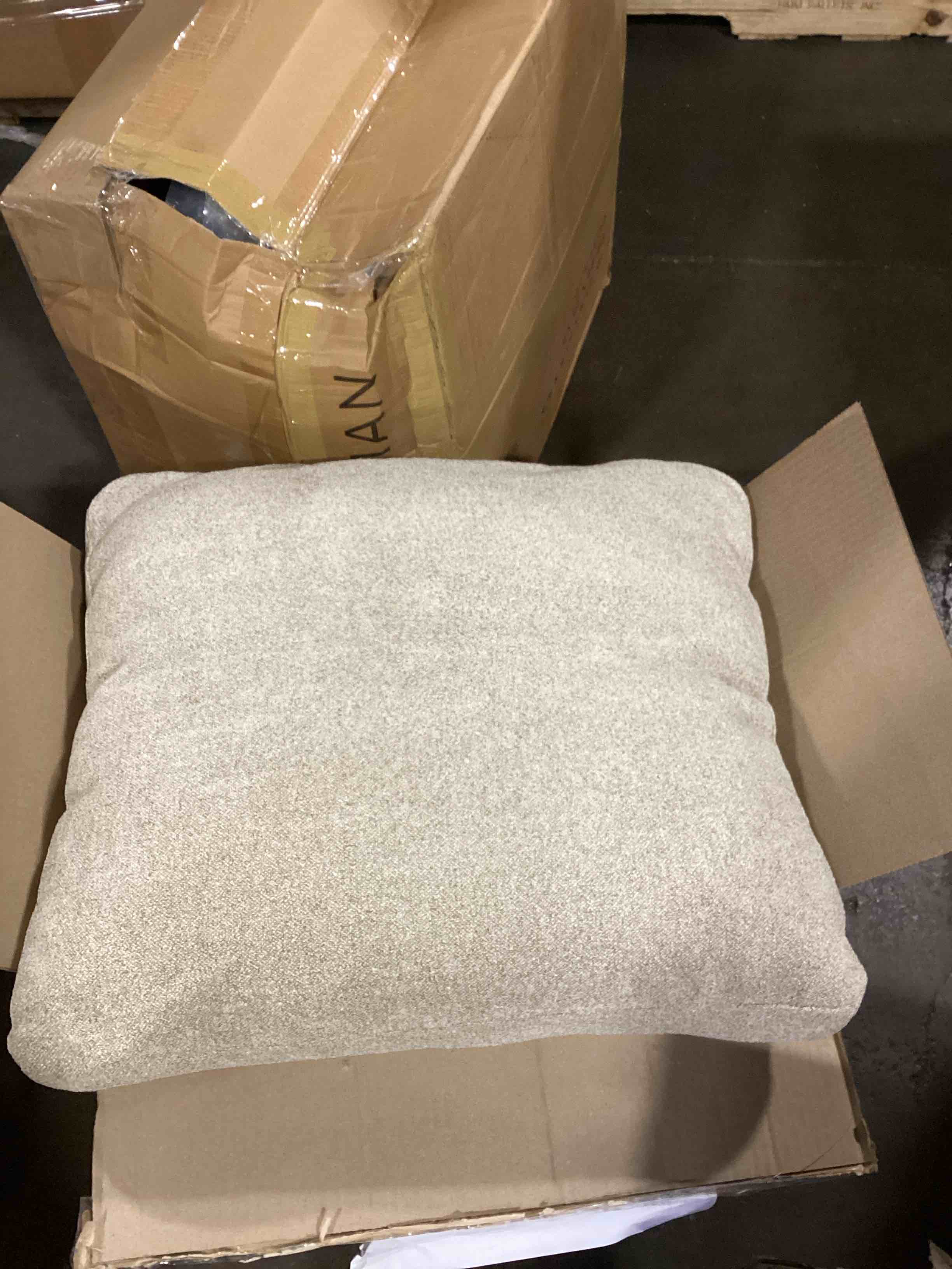 UPHOLSTERED CUSHION, WHEAT