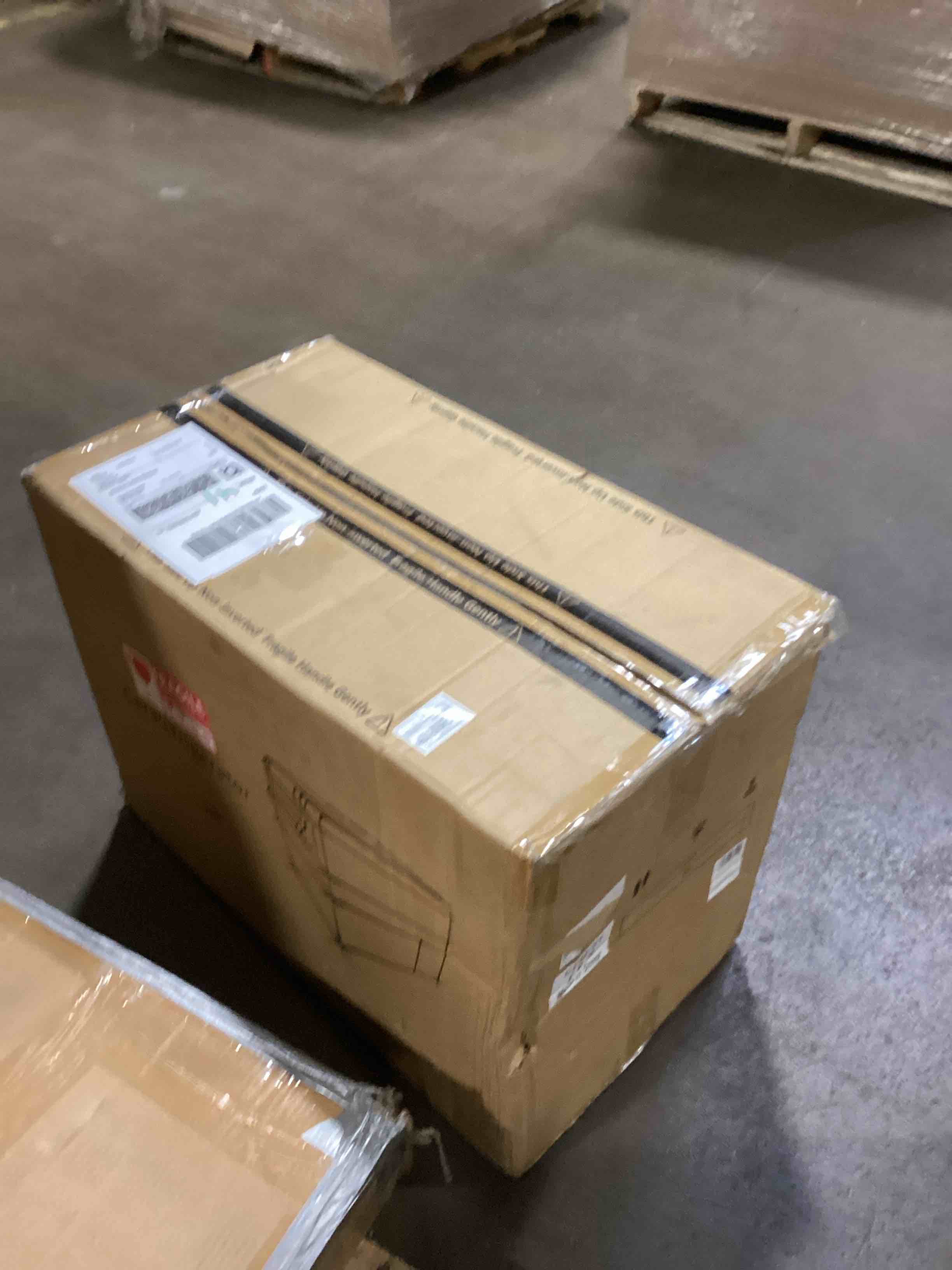 https://s3.amazonaws.com/lotting-images-prod/bidfta/PNK0082464_1731507892893.jpeg