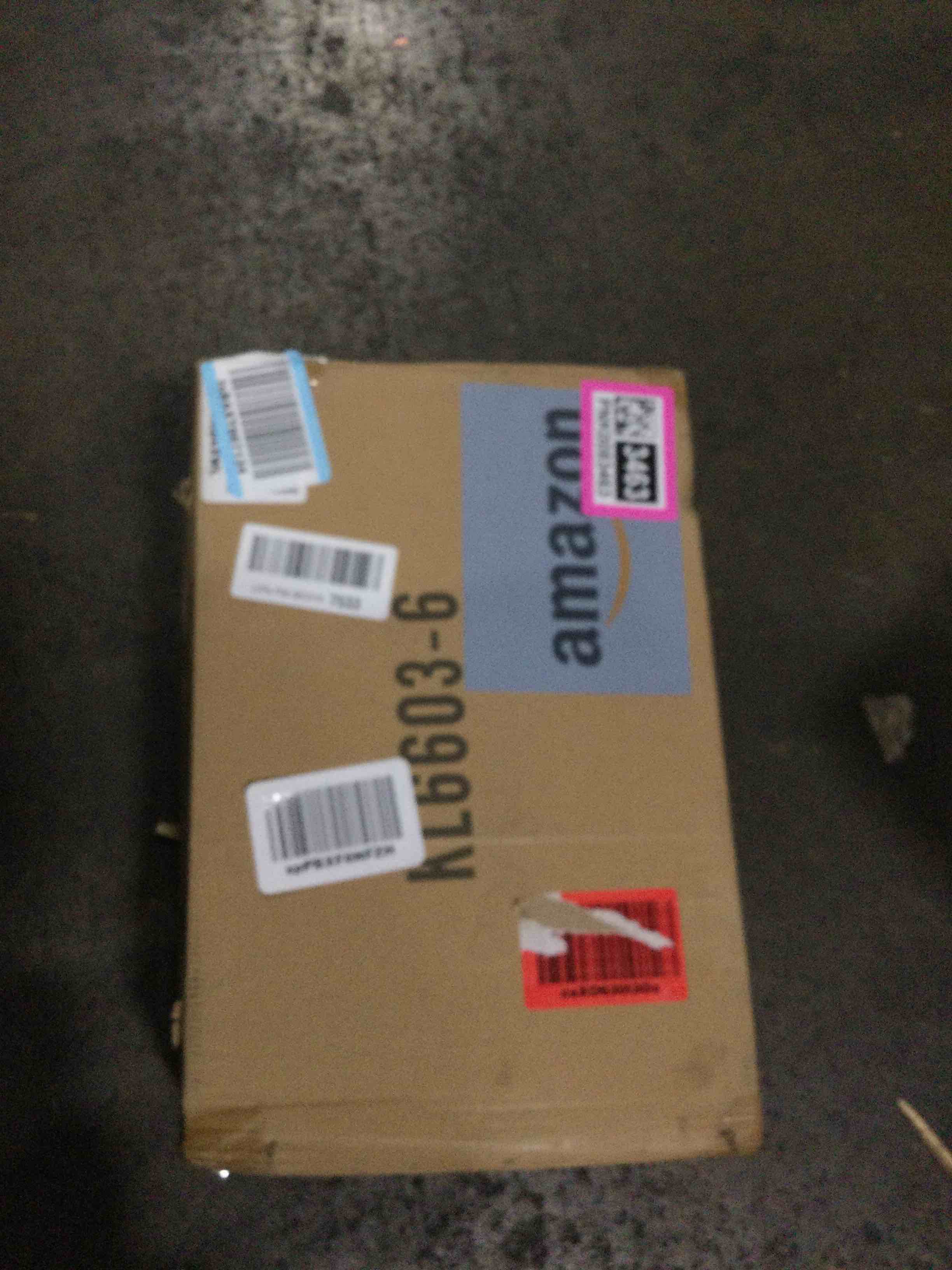 https://s3.amazonaws.com/lotting-images-prod/bidfta/PNK0083463_1727795756133.jpeg