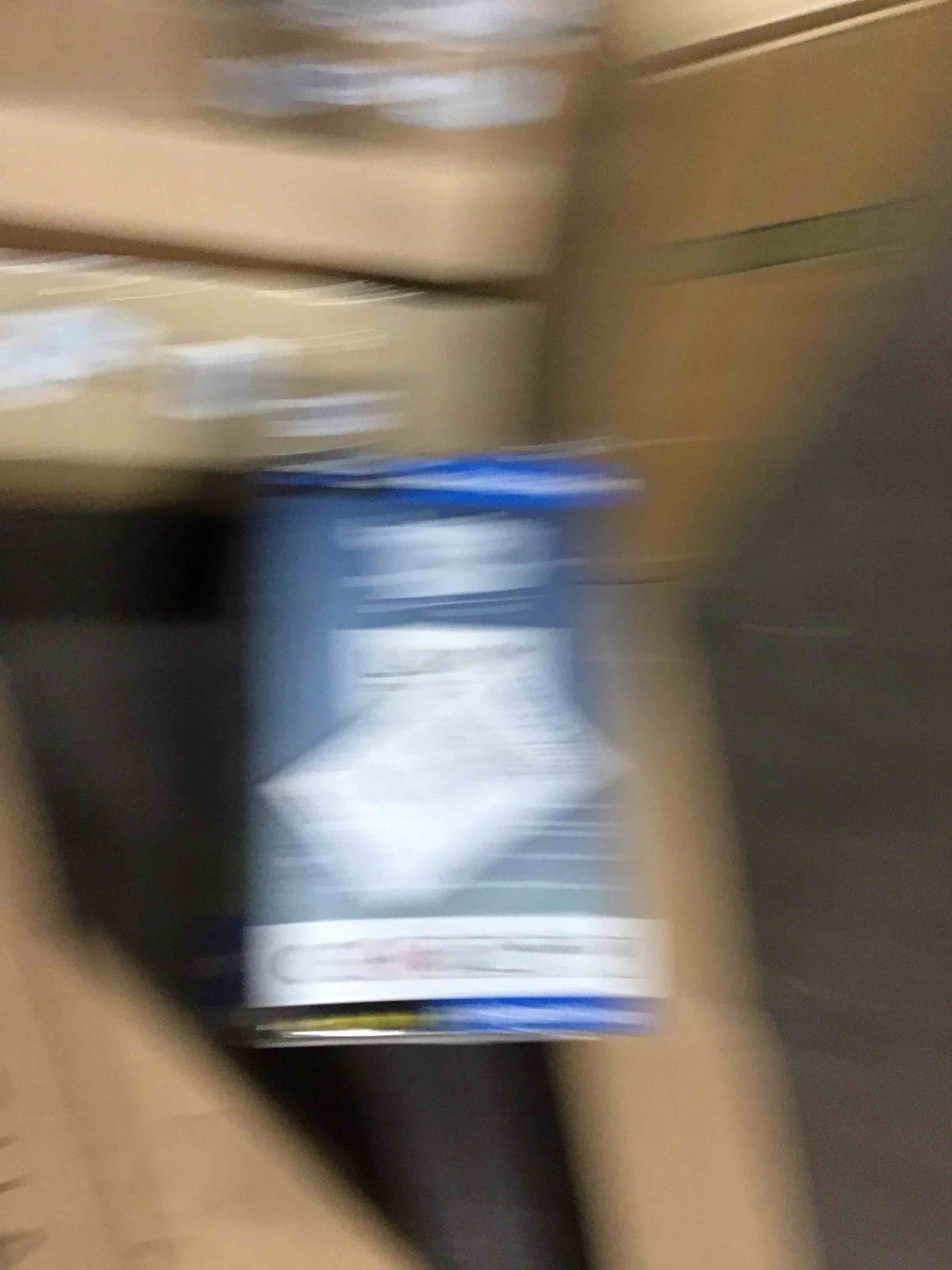 https://s3.amazonaws.com/lotting-images-prod/bidfta/PNK0084523_1726666187039.jpeg