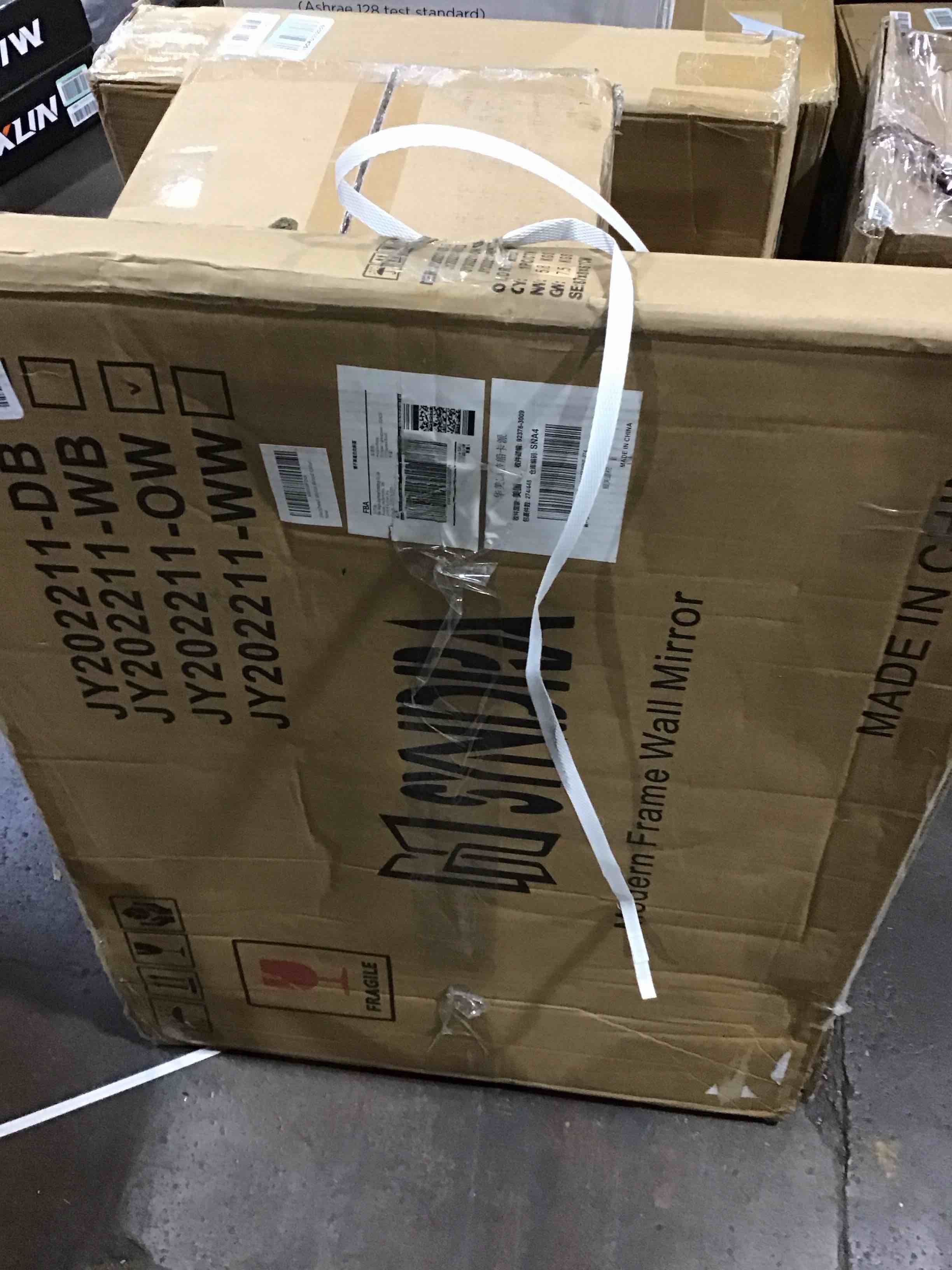 https://s3.amazonaws.com/lotting-images-prod/bidfta/PNK0087041_1726174270001.jpeg