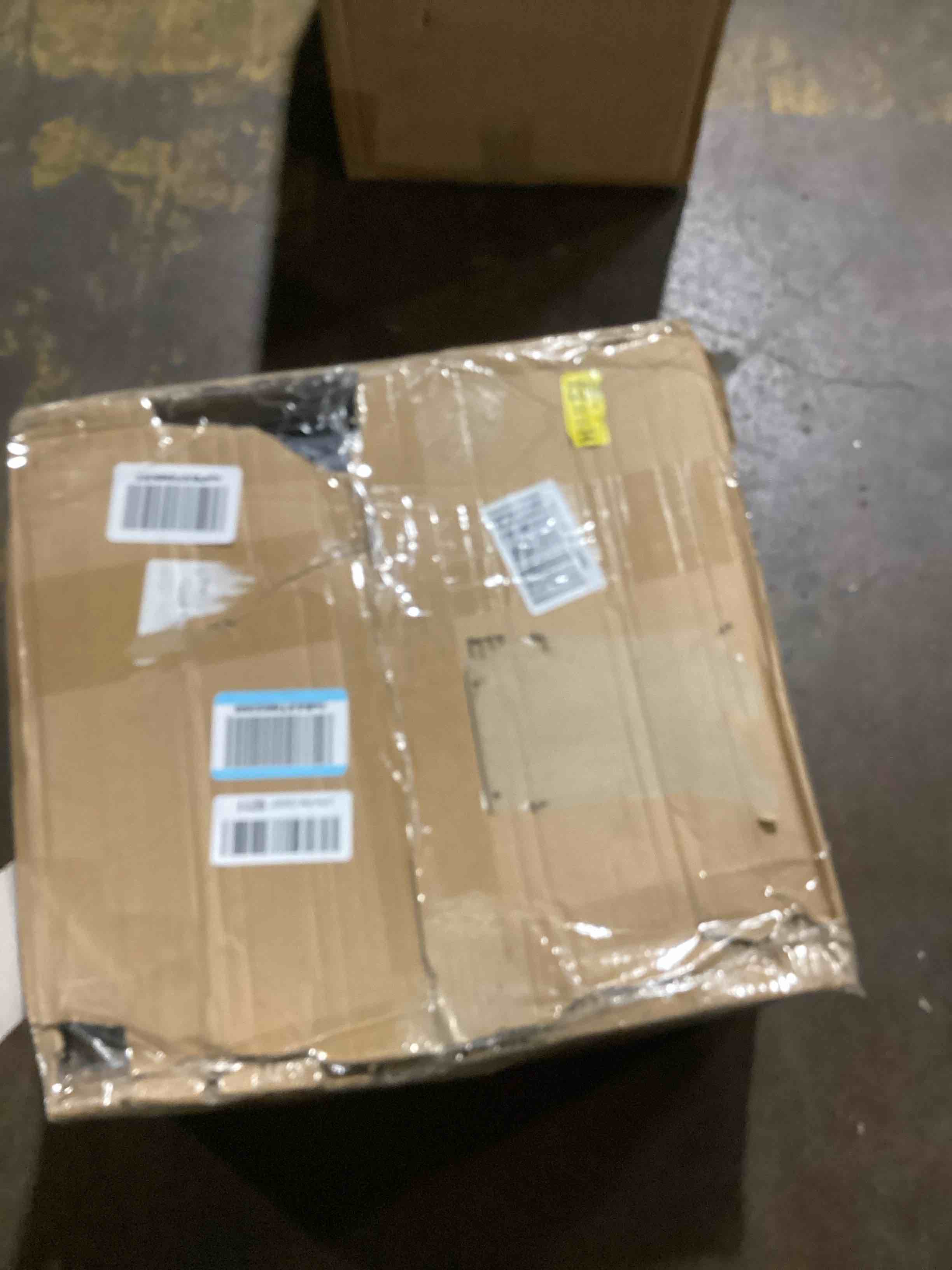 https://s3.amazonaws.com/lotting-images-prod/bidfta/PNK0088025_1727378554811.jpeg