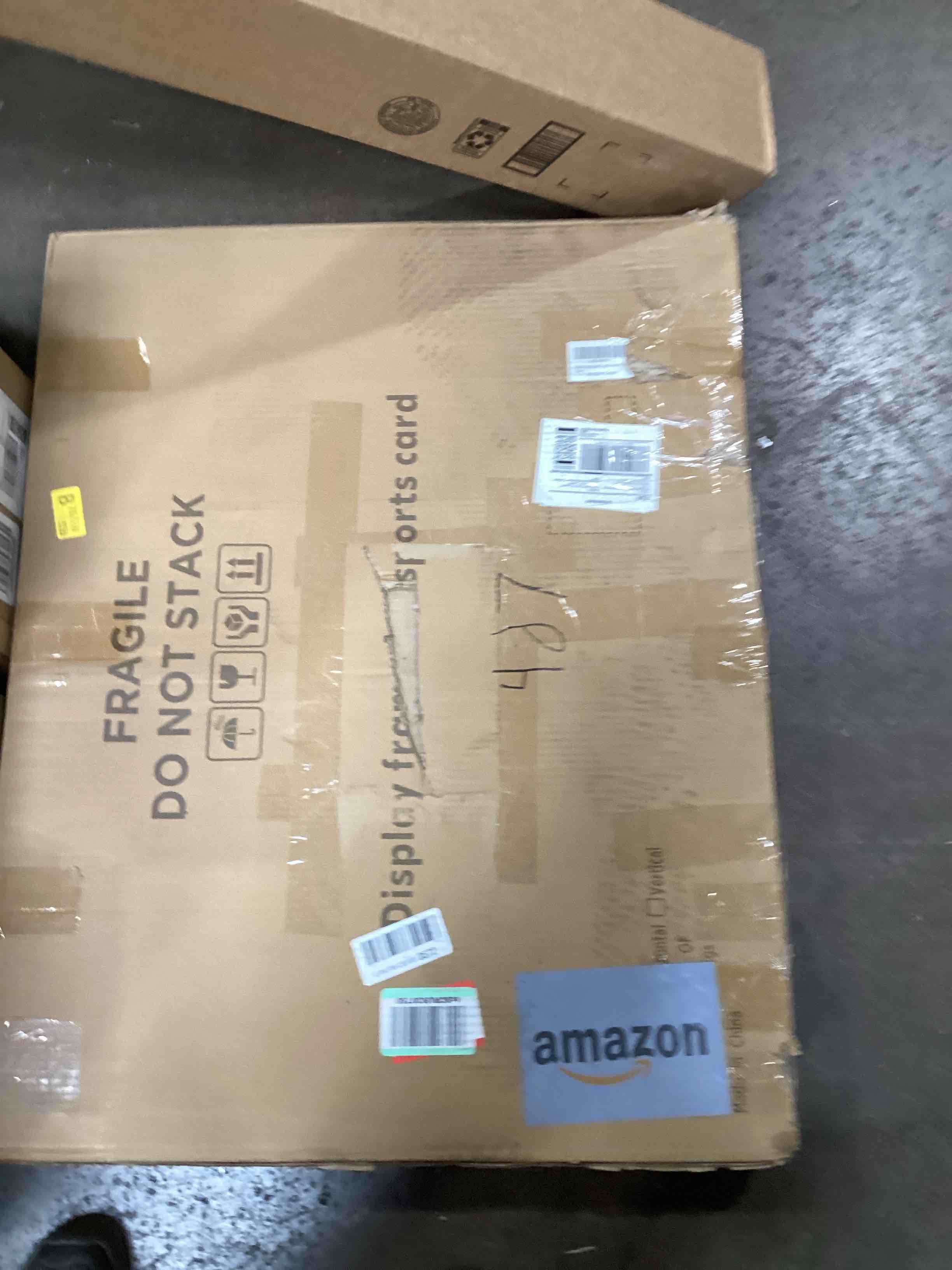 https://s3.amazonaws.com/lotting-images-prod/bidfta/PNK0090987_1727106102560.jpeg