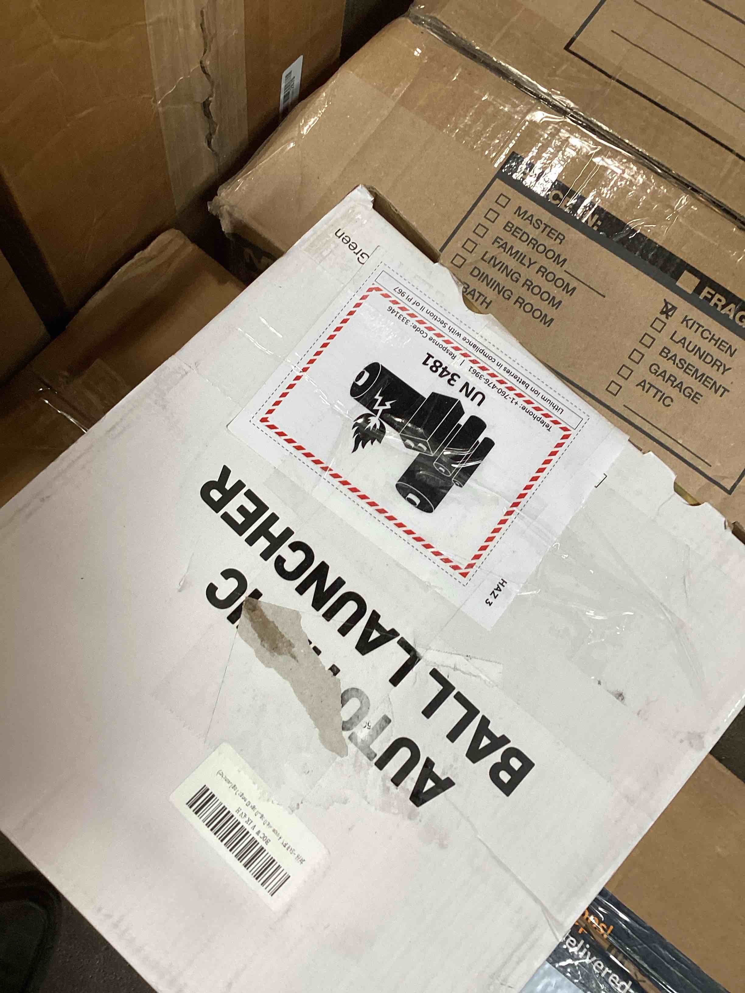 https://s3.amazonaws.com/lotting-images-prod/bidfta/PNK0092762_1726675071725.jpeg
