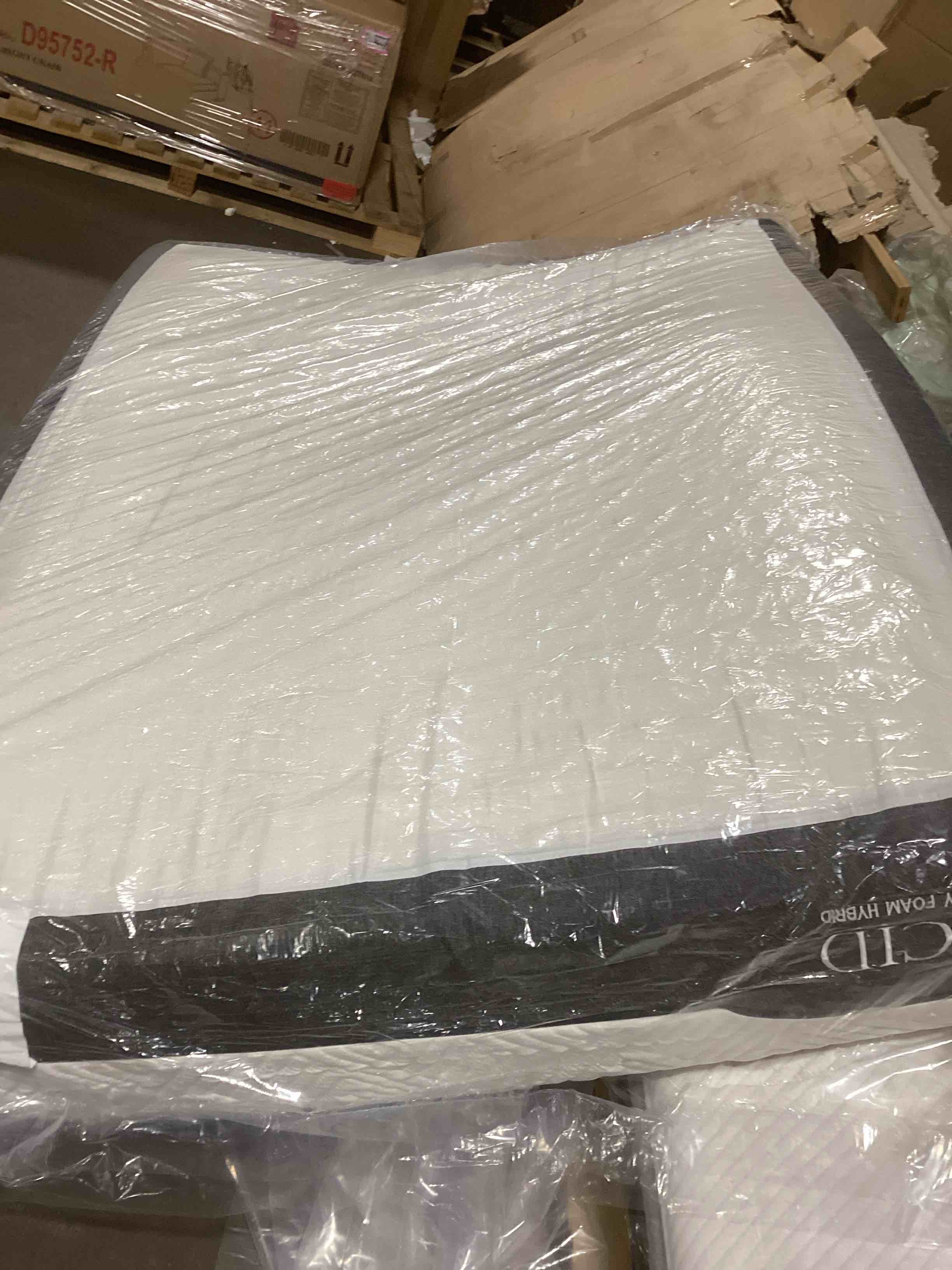 LUCID 12 Inch Hybrid Memory Foam Infused with Bamboo Charcoal and Aloe