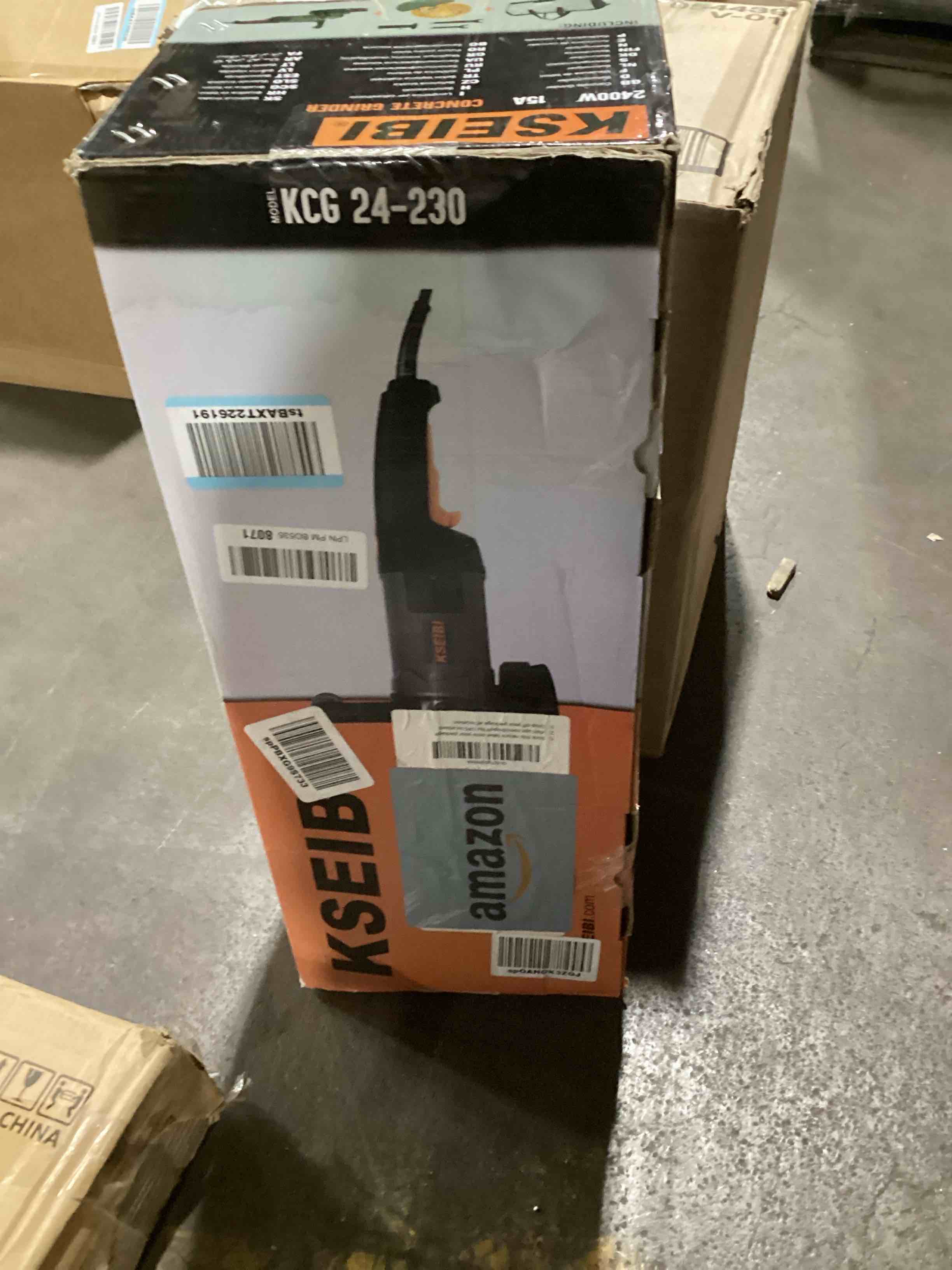 https://s3.amazonaws.com/lotting-images-prod/bidfta/PNK0095994_1726060847086.jpeg