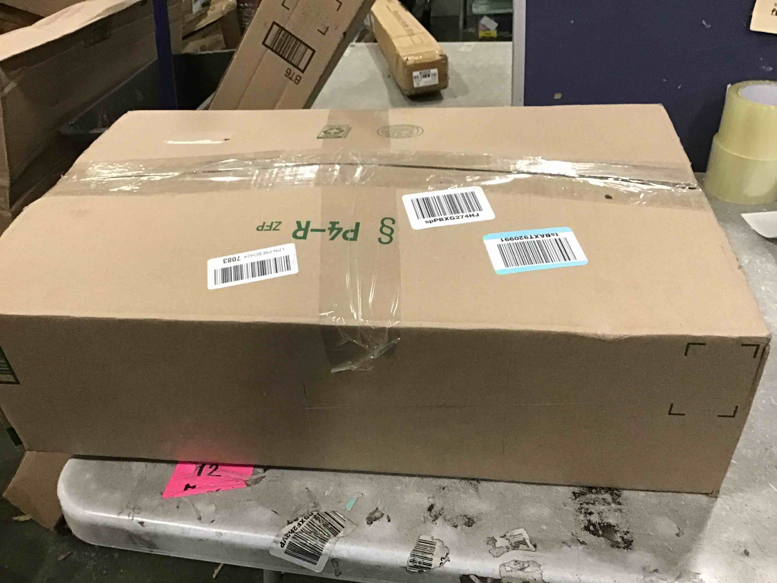 https://s3.amazonaws.com/lotting-images-prod/bidfta/PNK0096087_1724470678254.jpeg