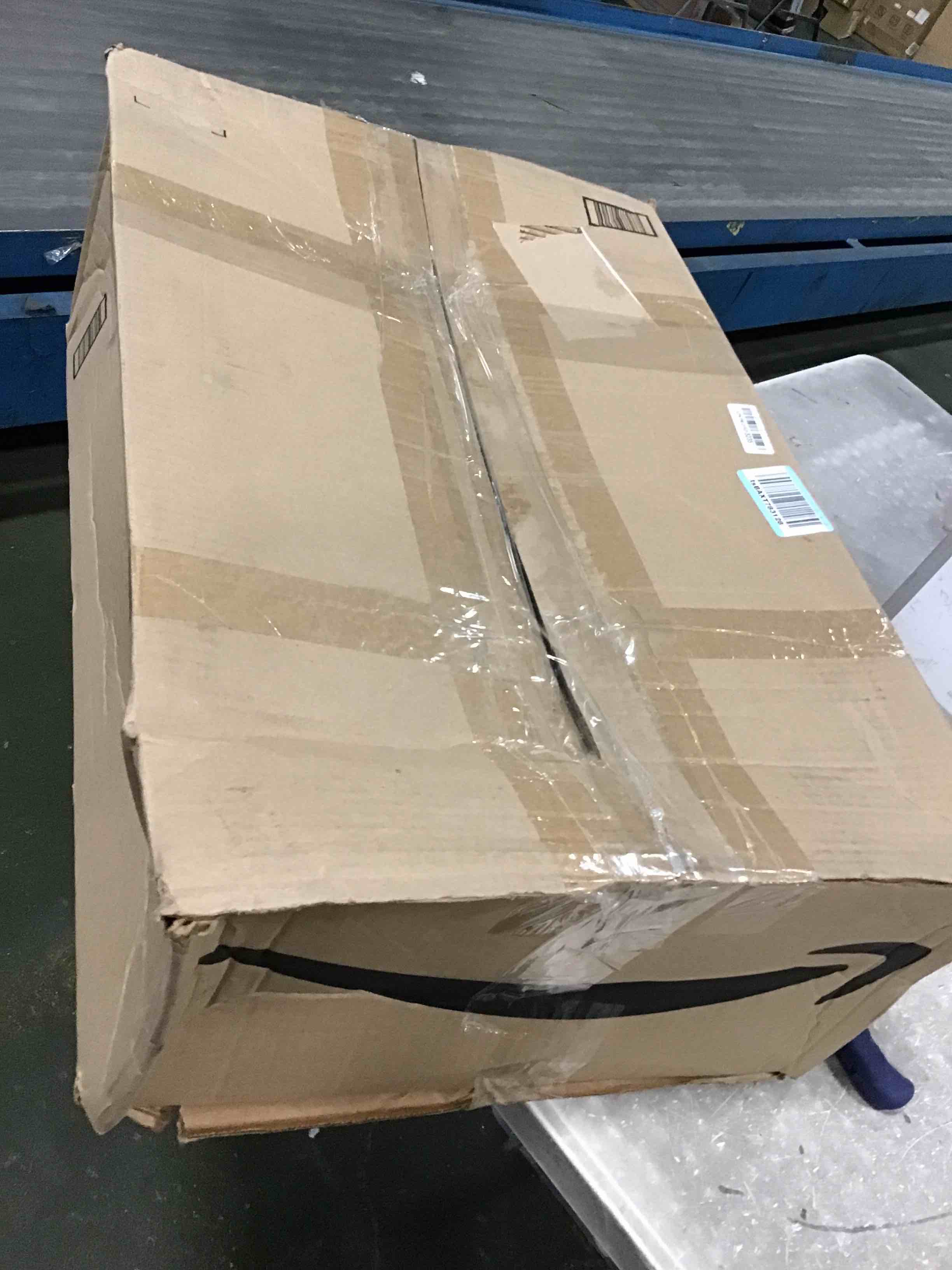 https://s3.amazonaws.com/lotting-images-prod/bidfta/PNK0097909_1723170255989.jpeg