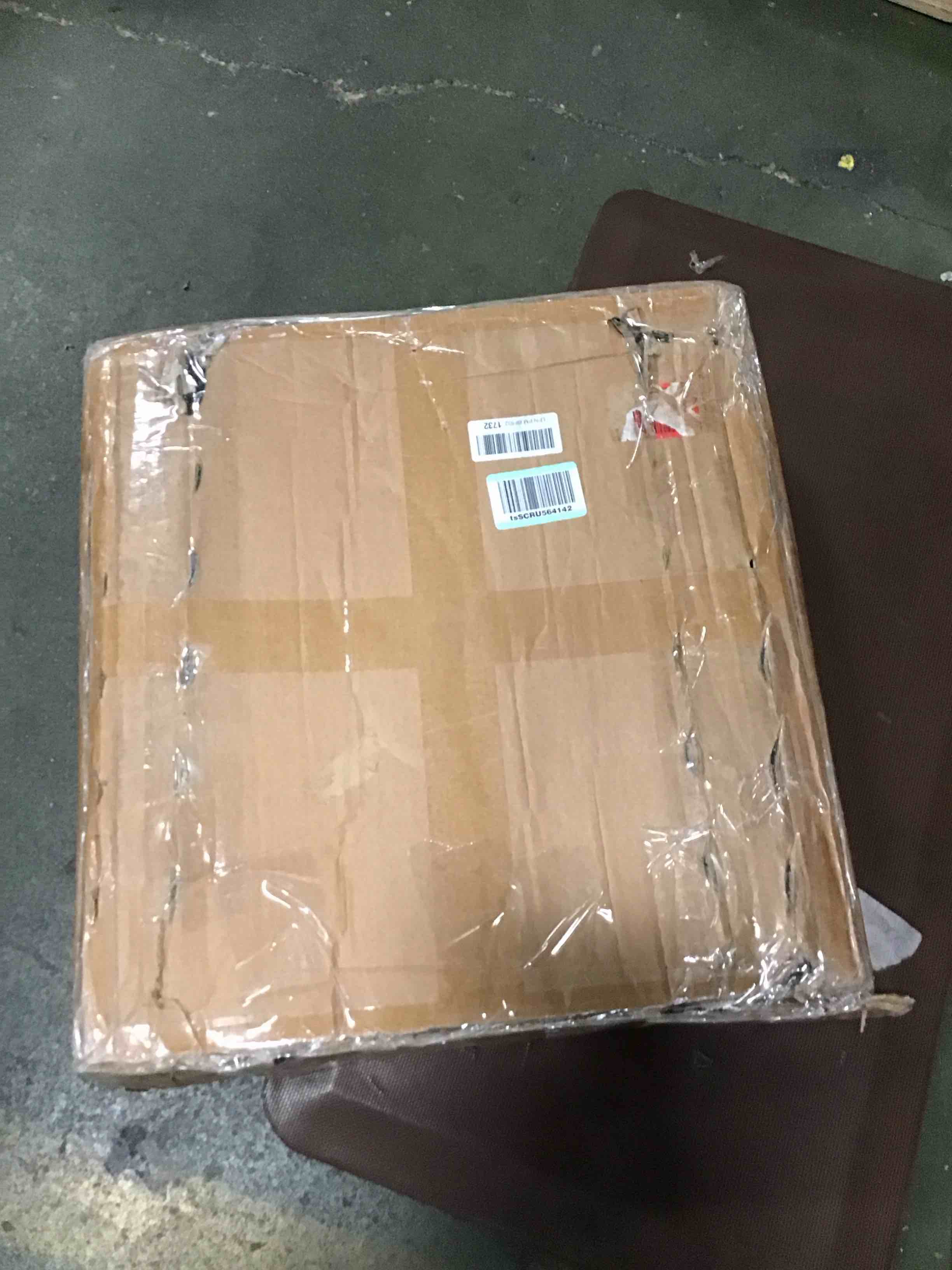 https://s3.amazonaws.com/lotting-images-prod/bidfta/PNK0098393_1724156729685.jpeg