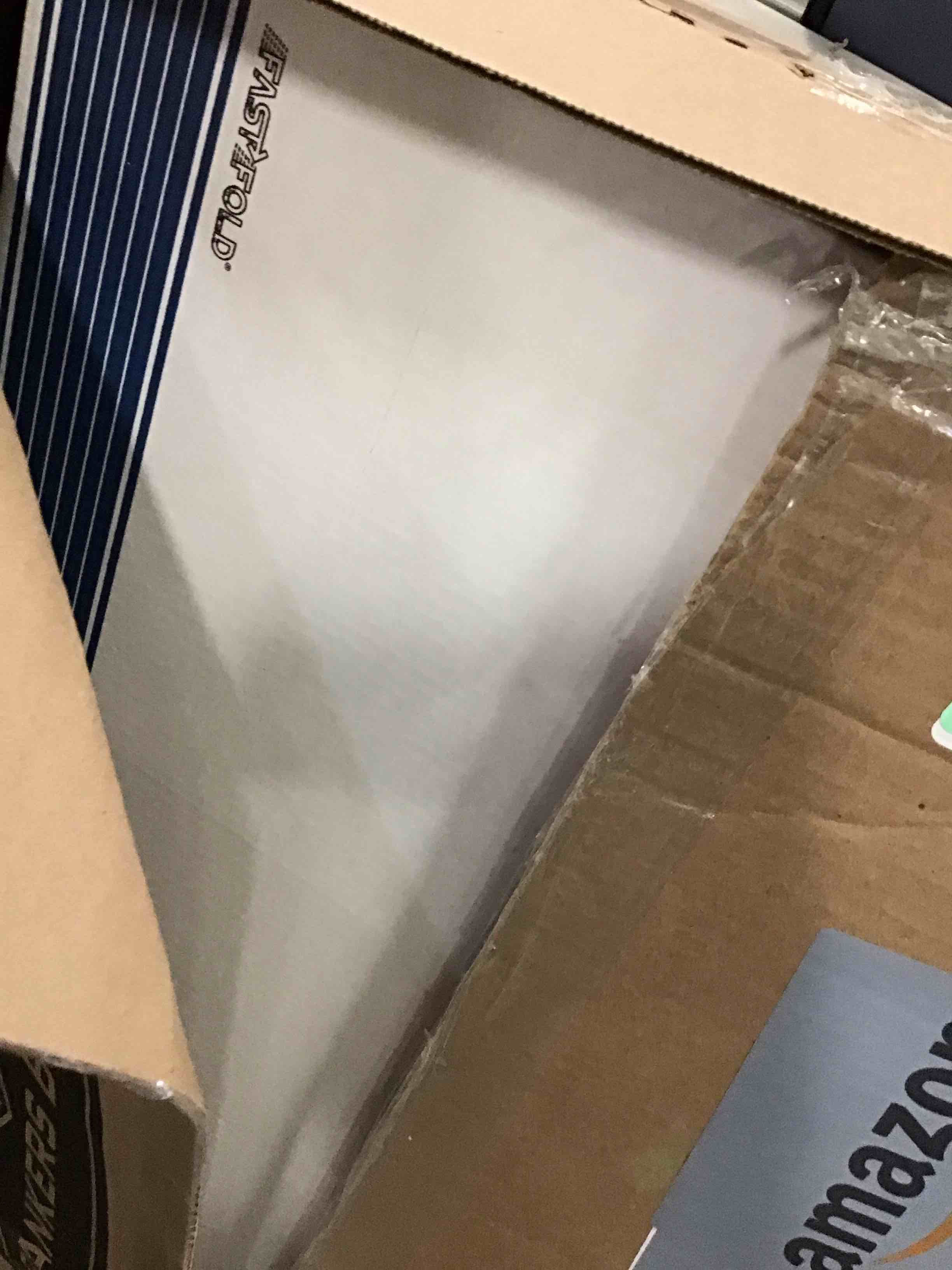 https://s3.amazonaws.com/lotting-images-prod/bidfta/PNK0098896_1723752665928.jpeg